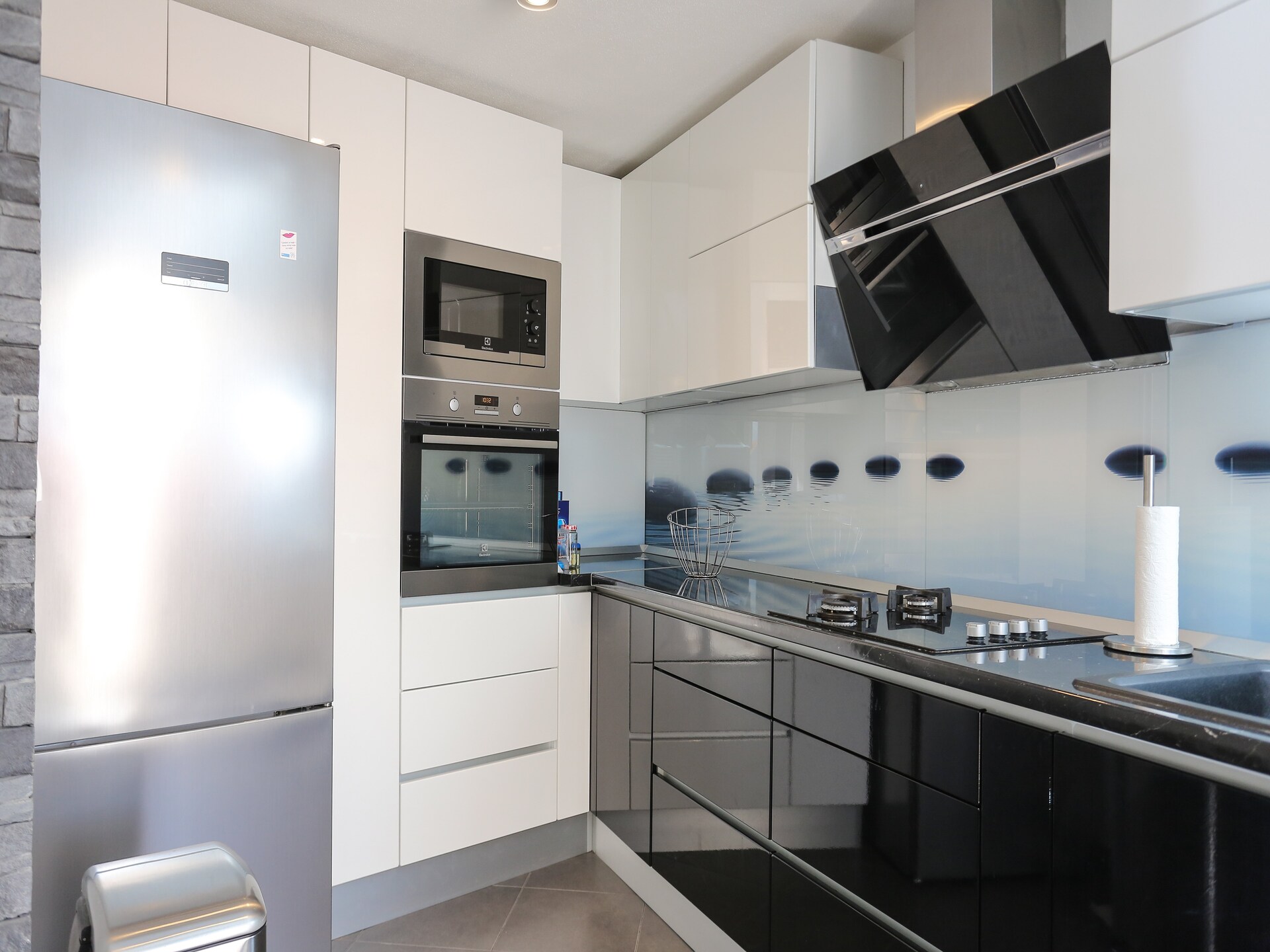 Knus appartement op 50 meter van zee in Supetar, eiland Brač - foto 11