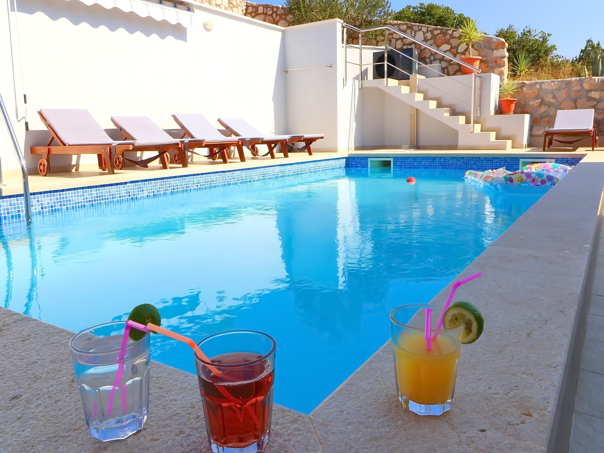 Villa Lavanda: Ruime 5-slaapkamer villa met privézwembad en zeezicht in Zavalatica - foto 36