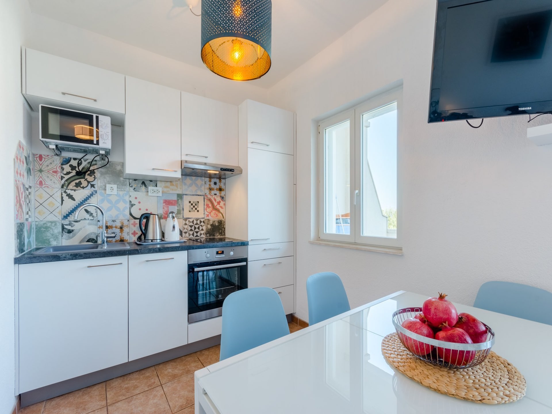 Aan zee: Ruim appartement met zeezicht in Splitska - foto 9