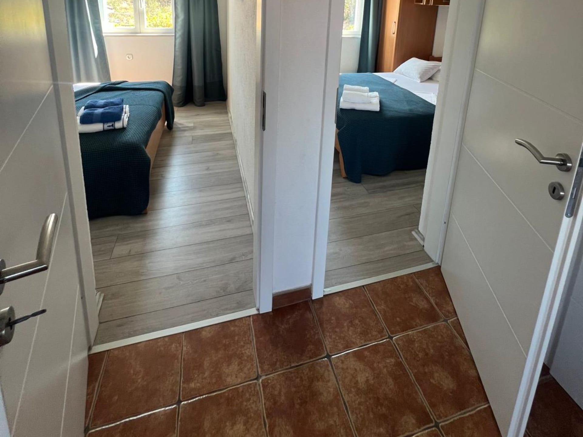 4-persoons appartement aan zee in Splitska met zeezicht - foto 19