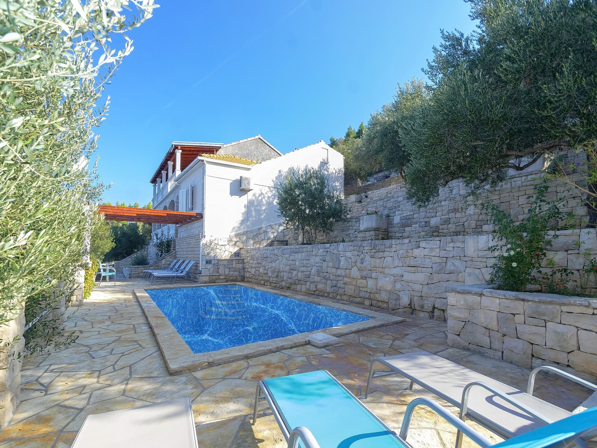 Zonovergoten villa aan zee met privézwembad en weids uitzicht op Korčula - foto 24