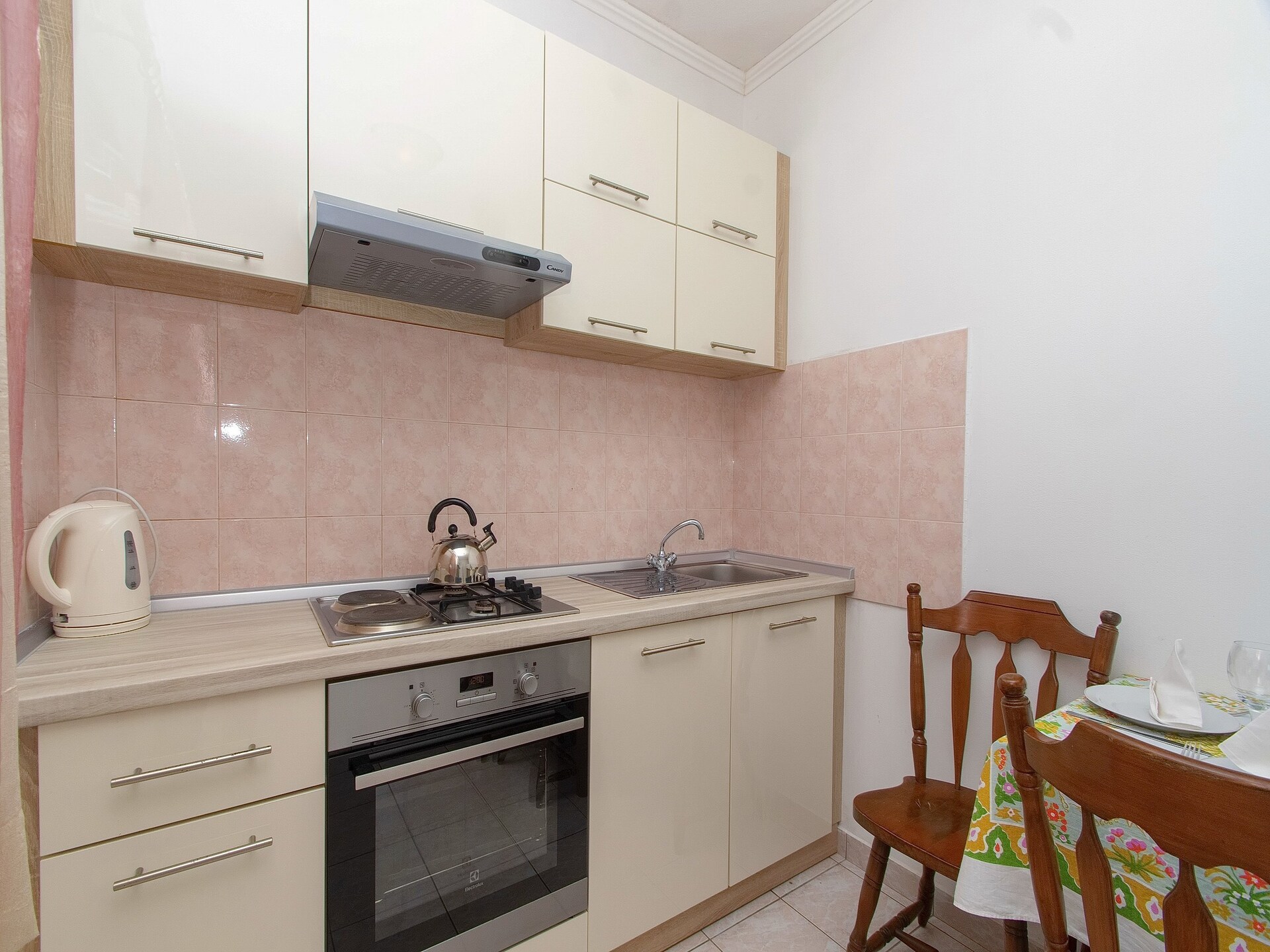 Zonovergoten villa aan zee met privézwembad en weids uitzicht op Korčula - foto 6