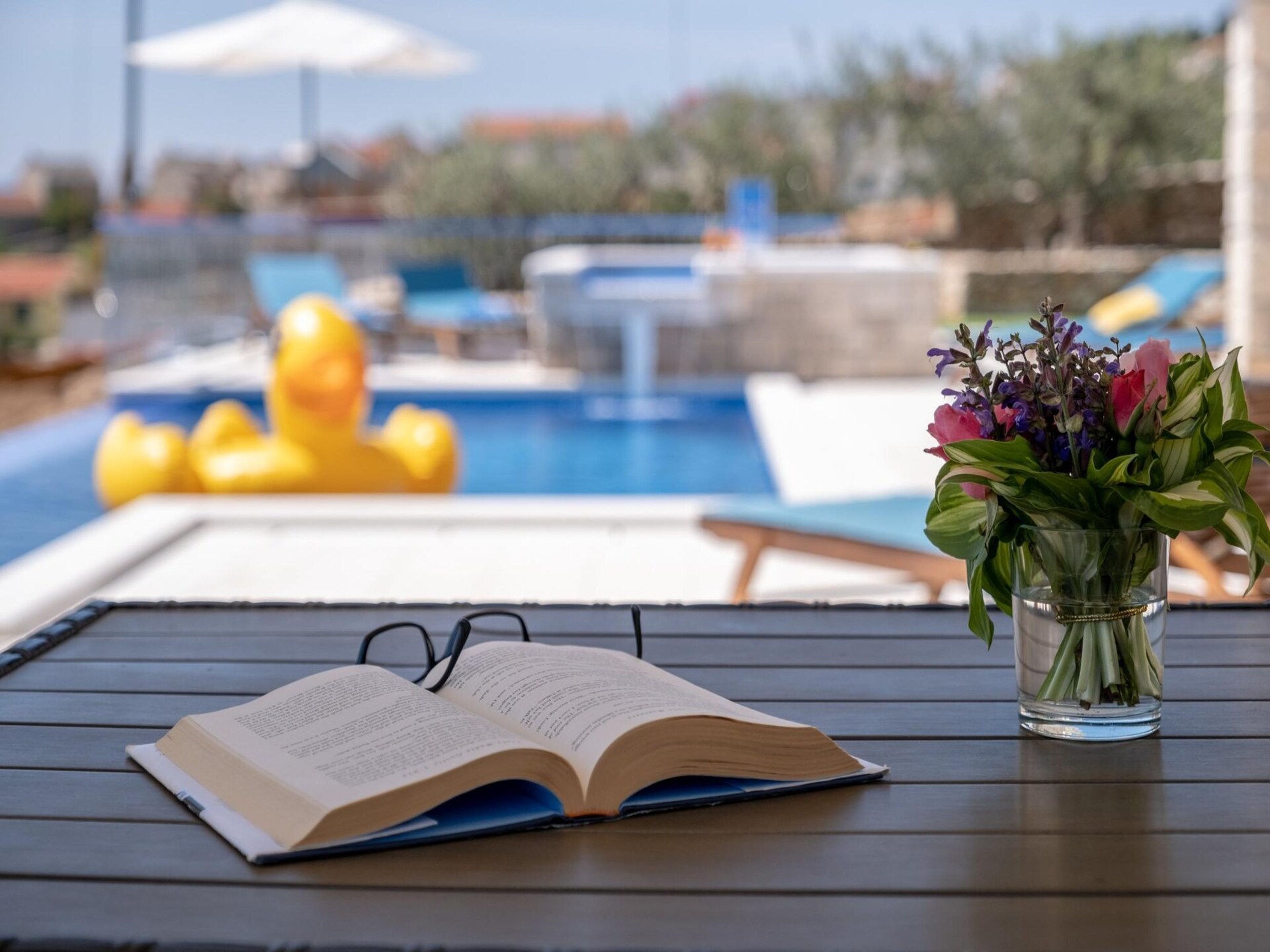 Villa Blue Sky in Bol: Ruimte, privacy en twee verwarmde zwembaden aan zee - foto 21