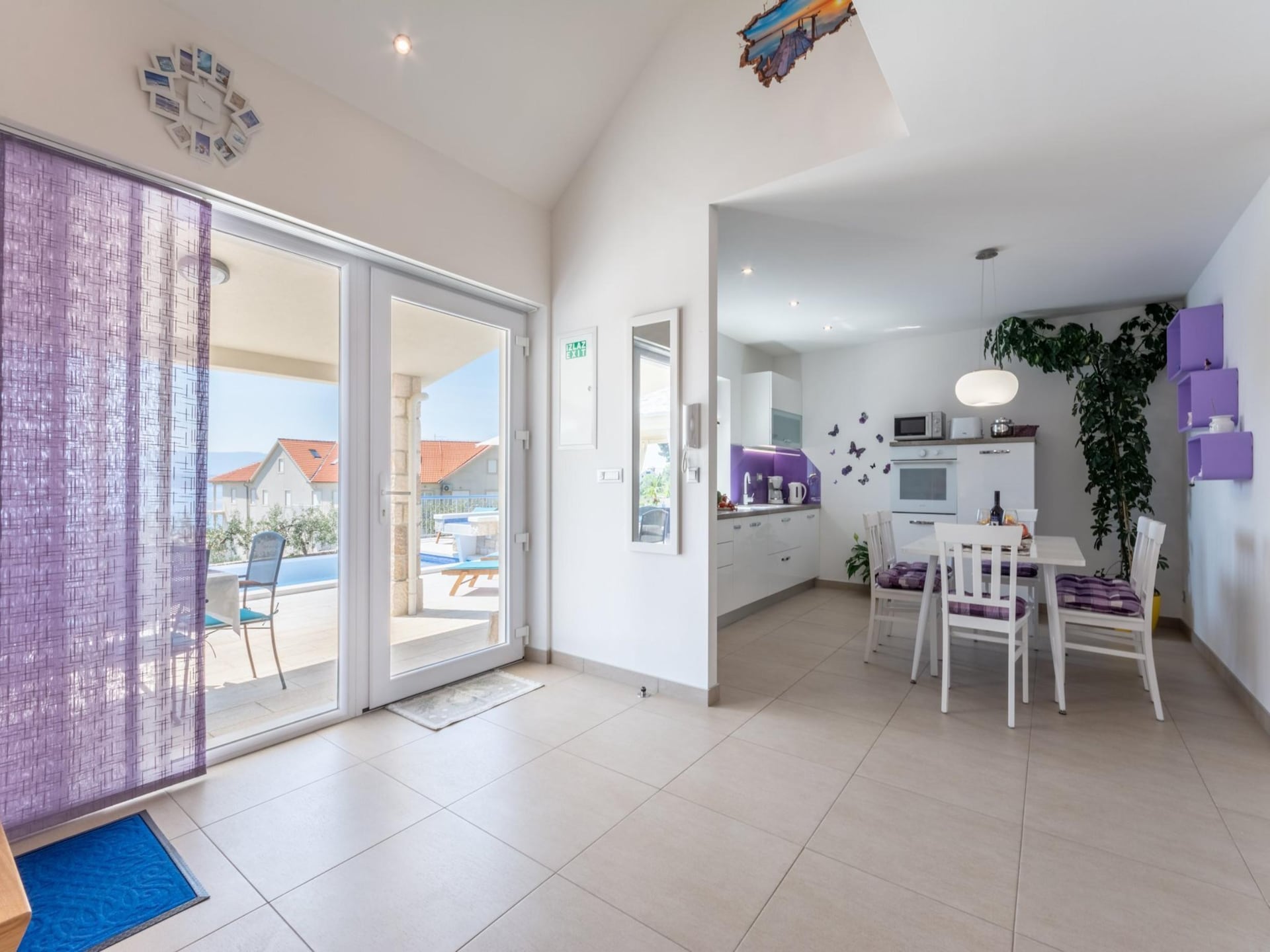 Villa Blue Sky in Bol: Ruimte, privacy en twee verwarmde zwembaden aan zee - foto 13