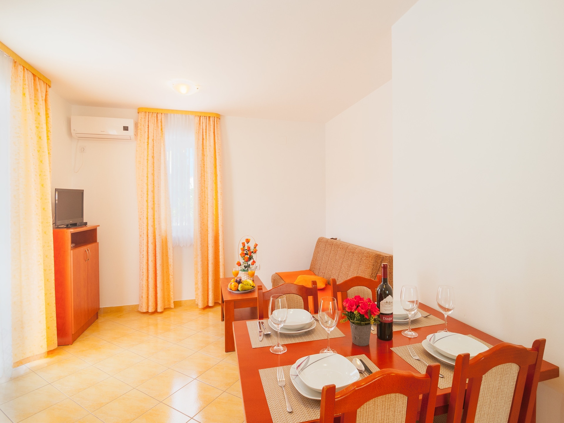 4-persoons appartement met zeezicht aan het strand in Supetar - foto 4