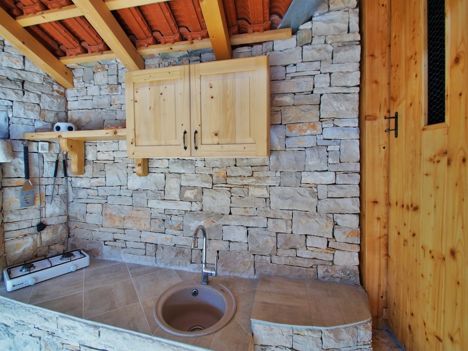 Stone House Mia: Authentiek stenen vakantiehuis met zeezicht in Vela Luka - foto 8