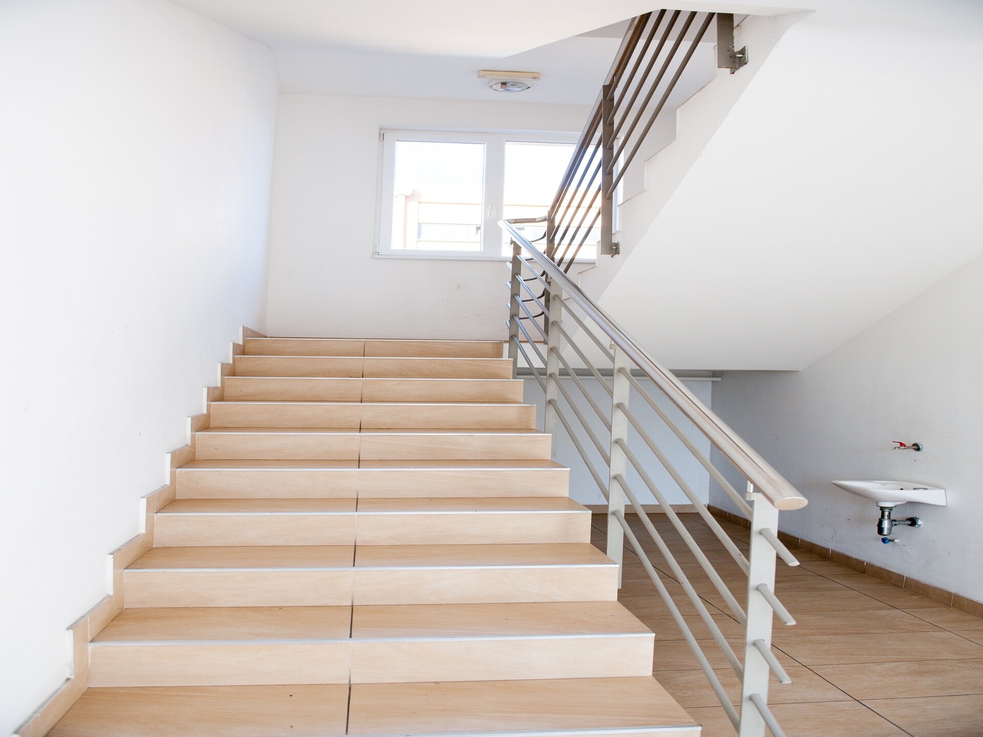 Licht appartement met balkon voor 4 personen in Zagreb - foto 5