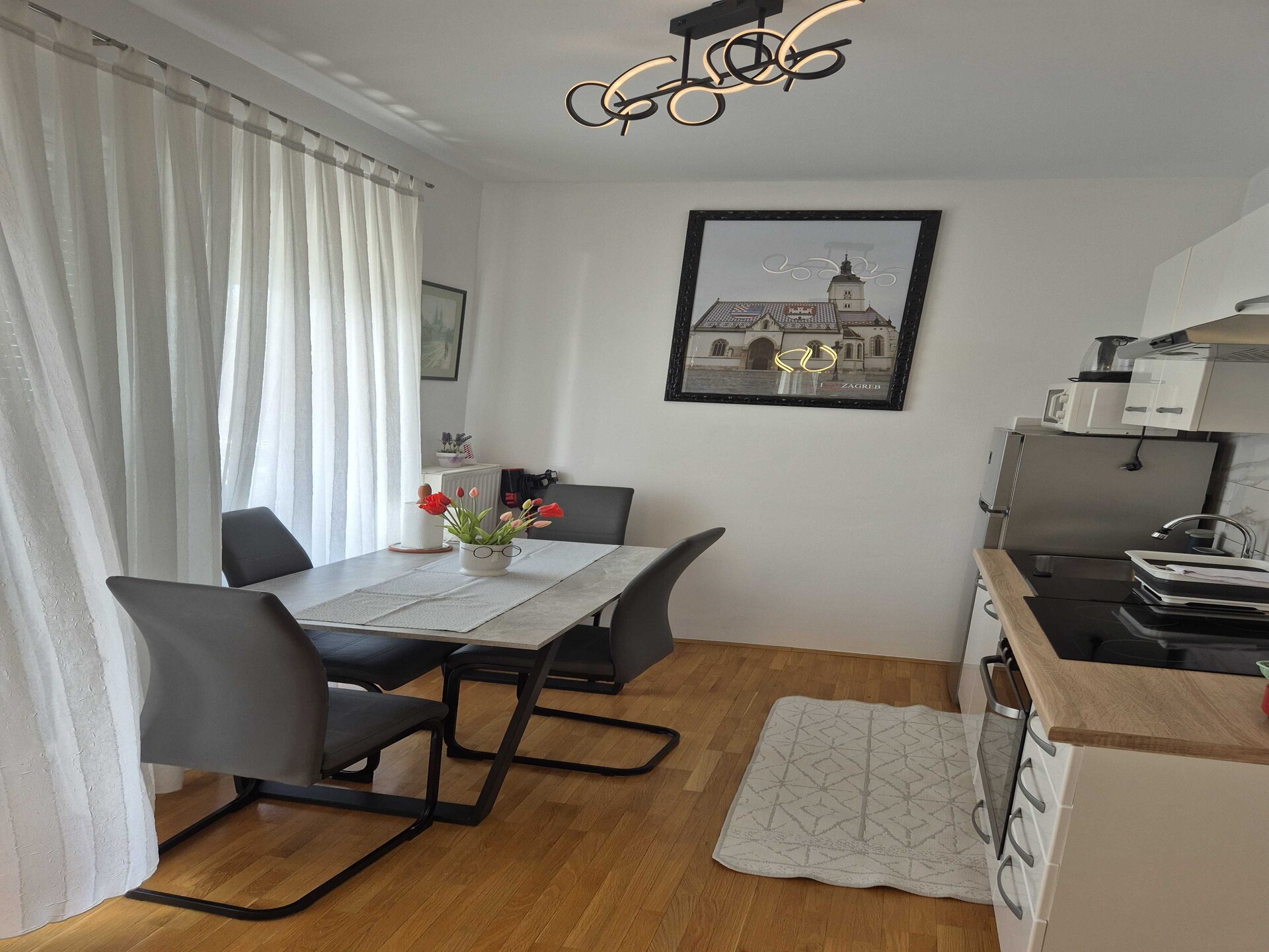 Licht appartement met balkon voor 4 personen in Zagreb - foto 14