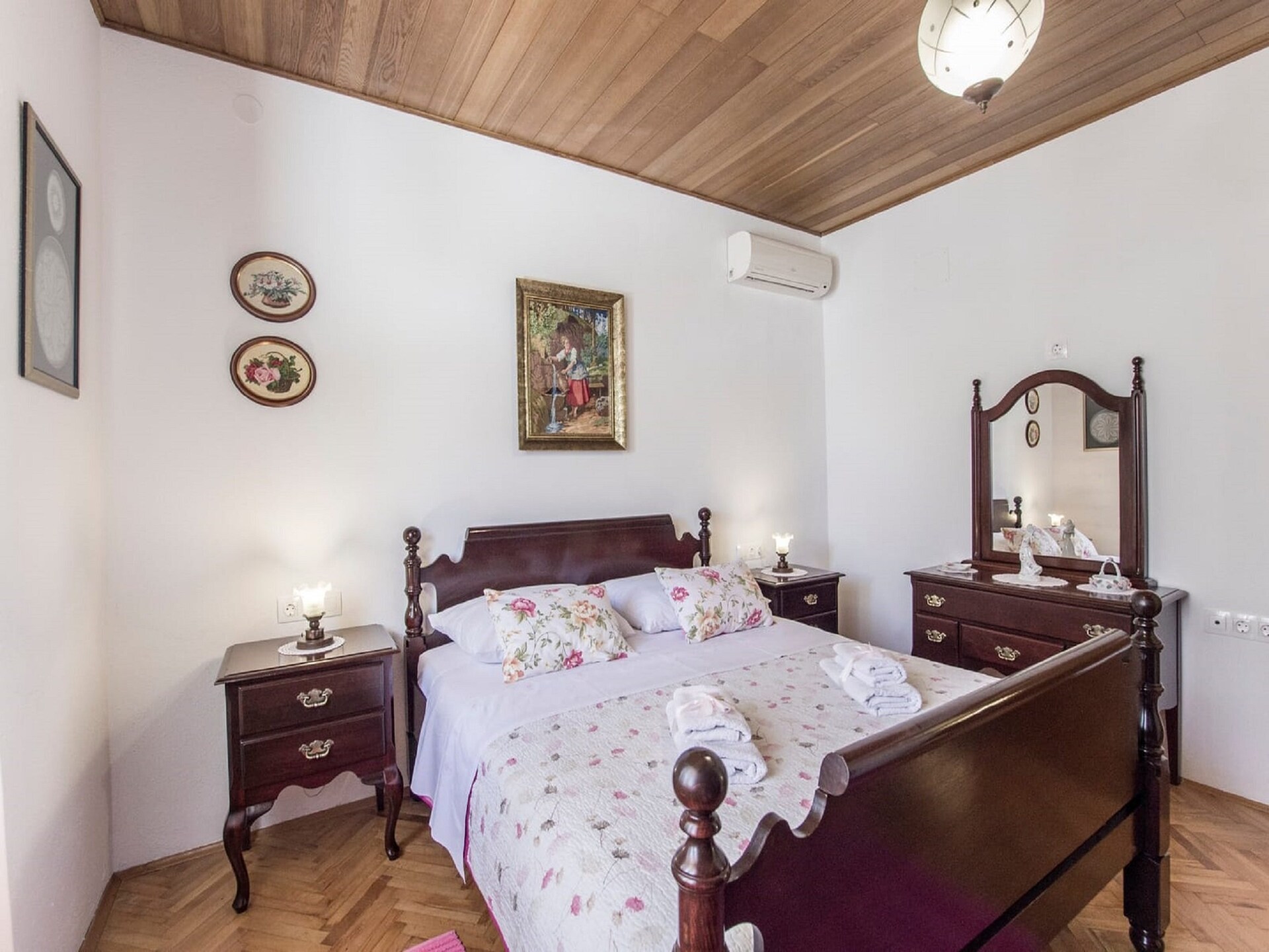Villa Spilla: Ruim vakantiehuis met terras voor 8 op Brac, vlakbij zee - foto 12