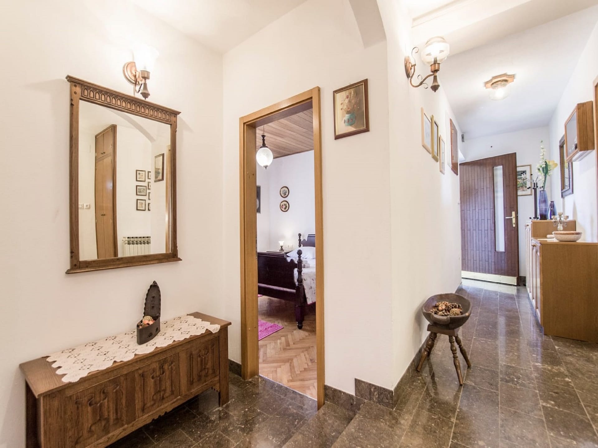 Villa Spilla: Ruim vakantiehuis met terras voor 8 op Brac, vlakbij zee - foto 19