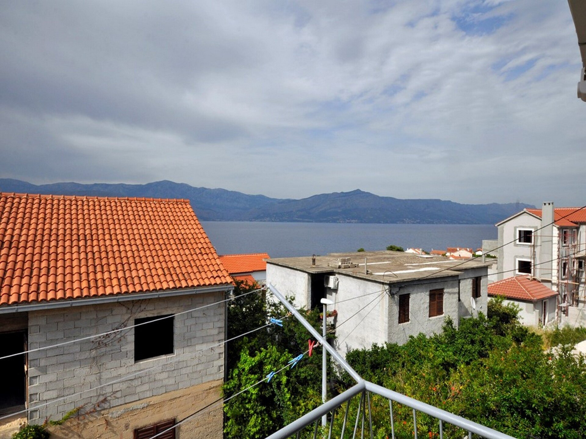 Comfortabel appartement met zeezicht en balkon in Postira, vlakbij het strand - foto 24