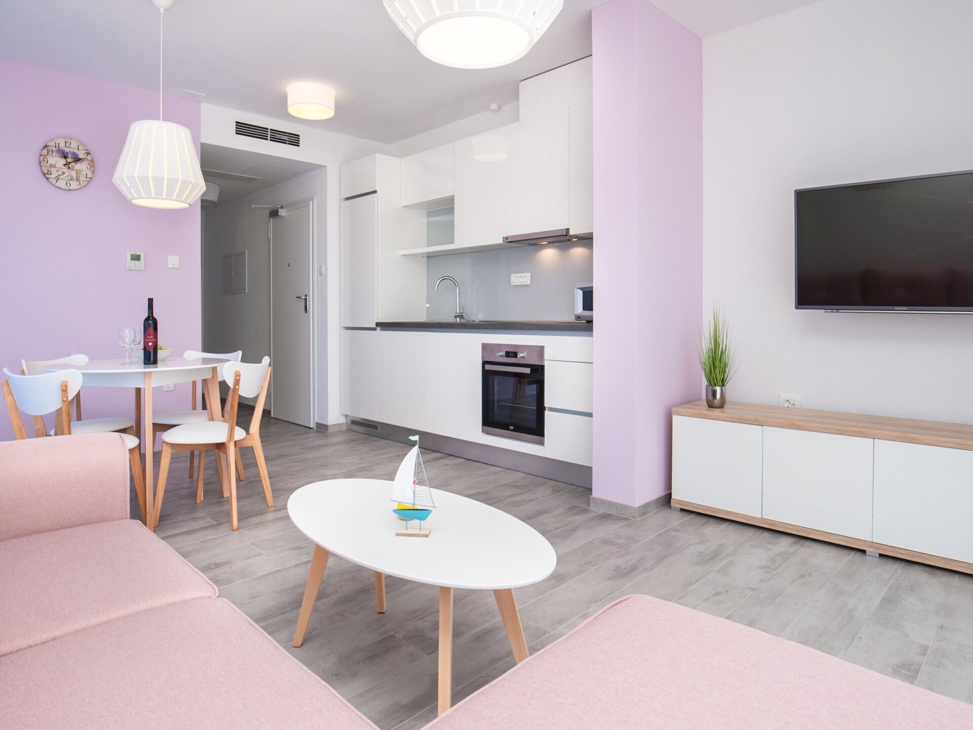 Op 400 m van het strand: Ruim appartement in Bol voor 4 personen - foto 8