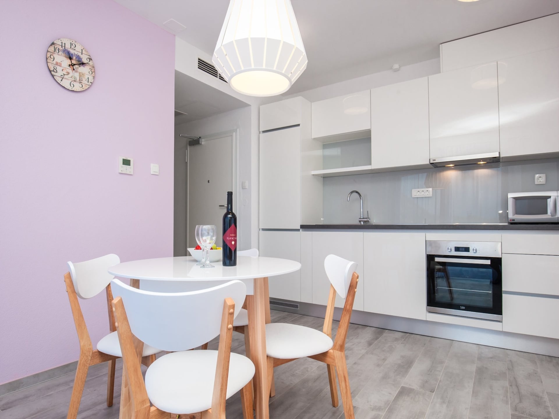 Op 400 m van het strand: Ruim appartement in Bol voor 4 personen - foto 3