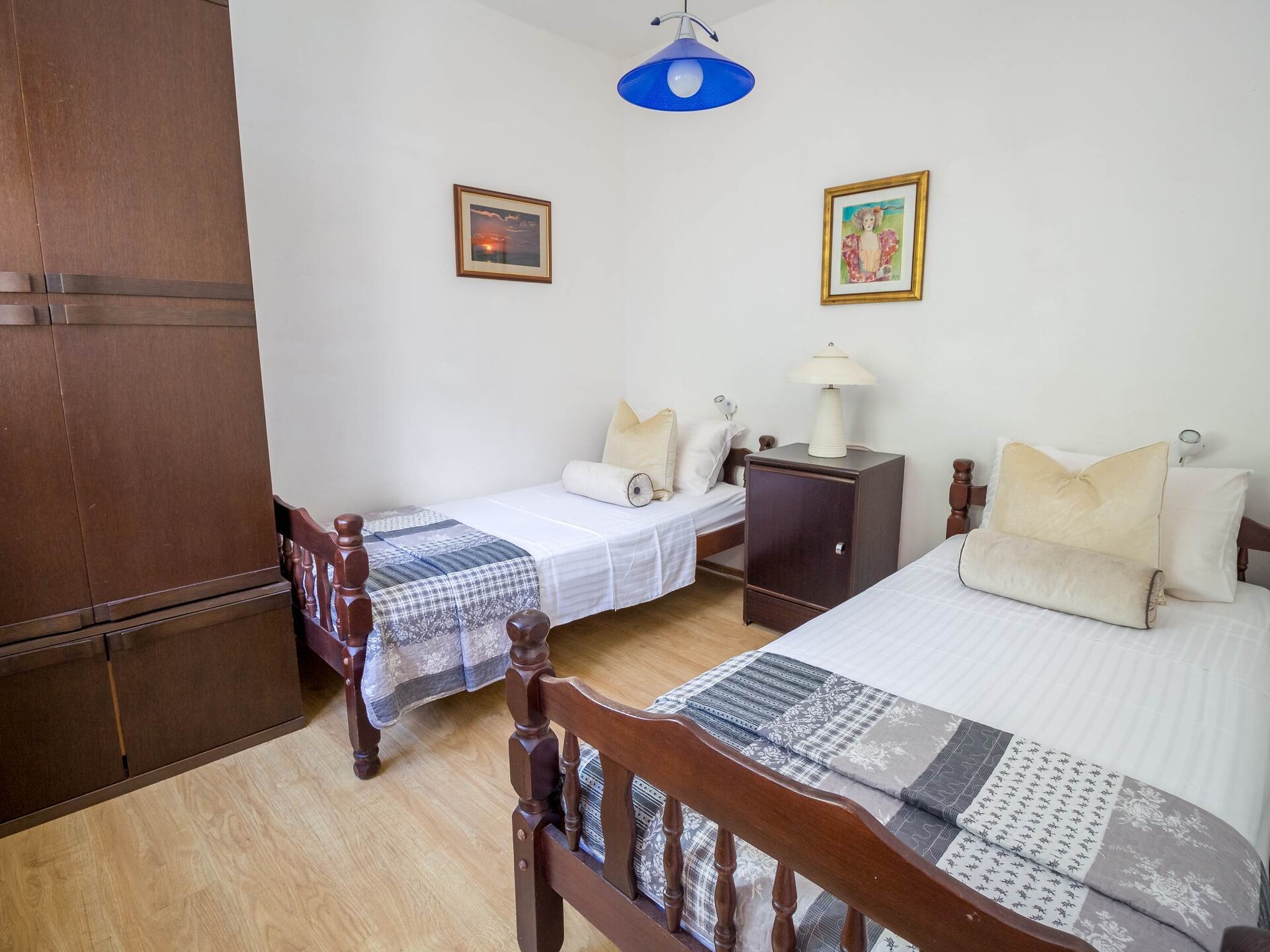 Licht appartement met zeezicht in rustige baai Vrbovica, Korcula - foto 10