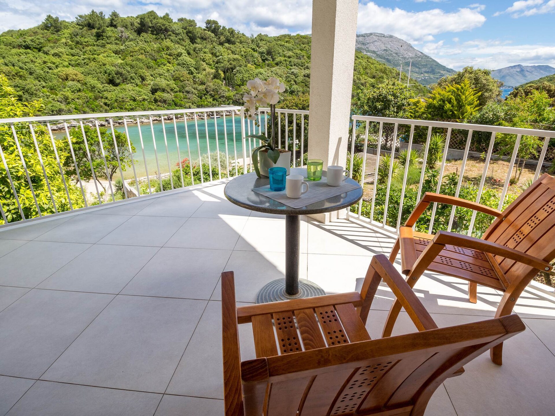 Licht appartement met zeezicht in rustige baai Vrbovica, Korcula - foto 18