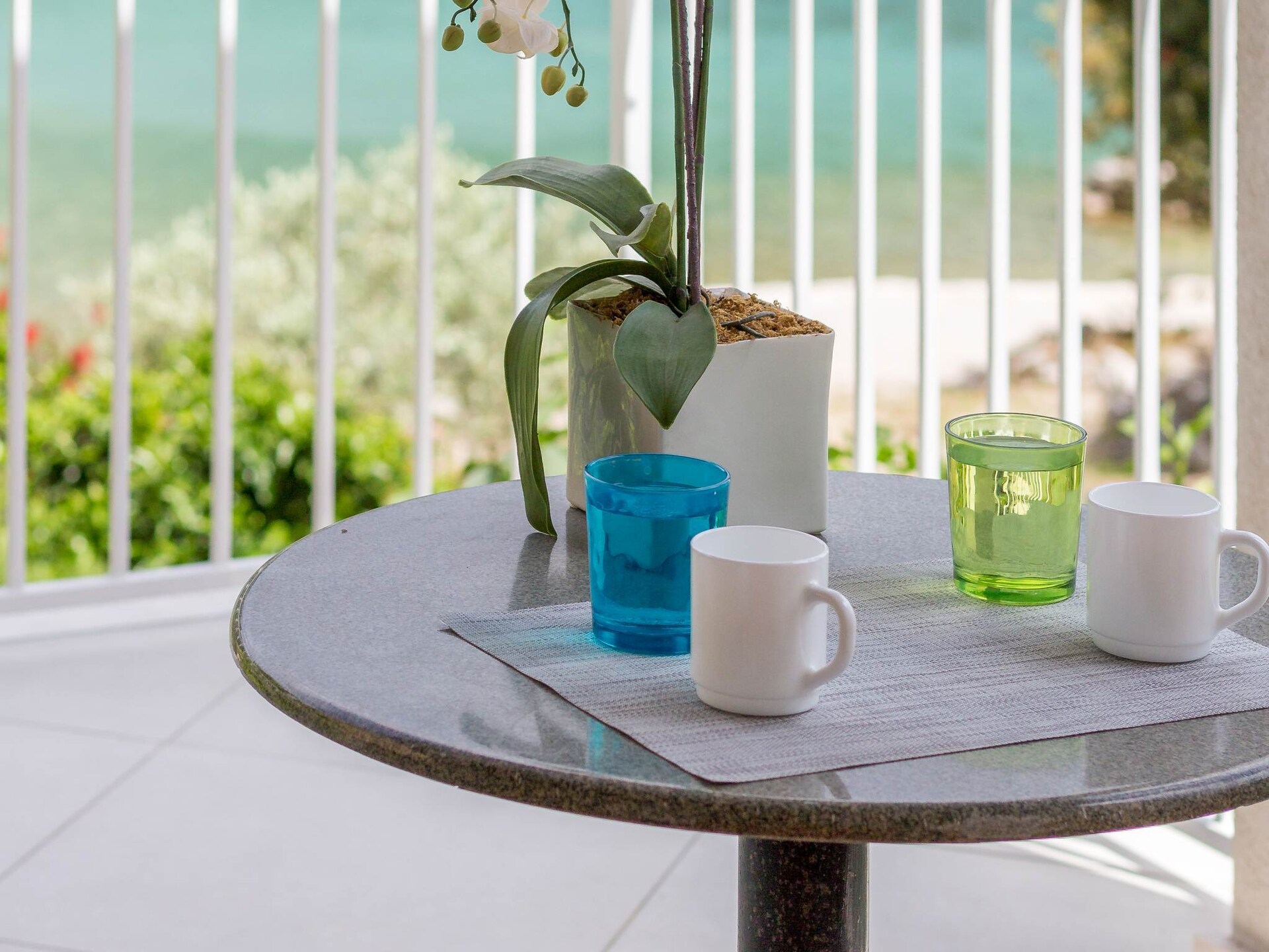 Licht appartement met zeezicht in rustige baai Vrbovica, Korcula - foto 19