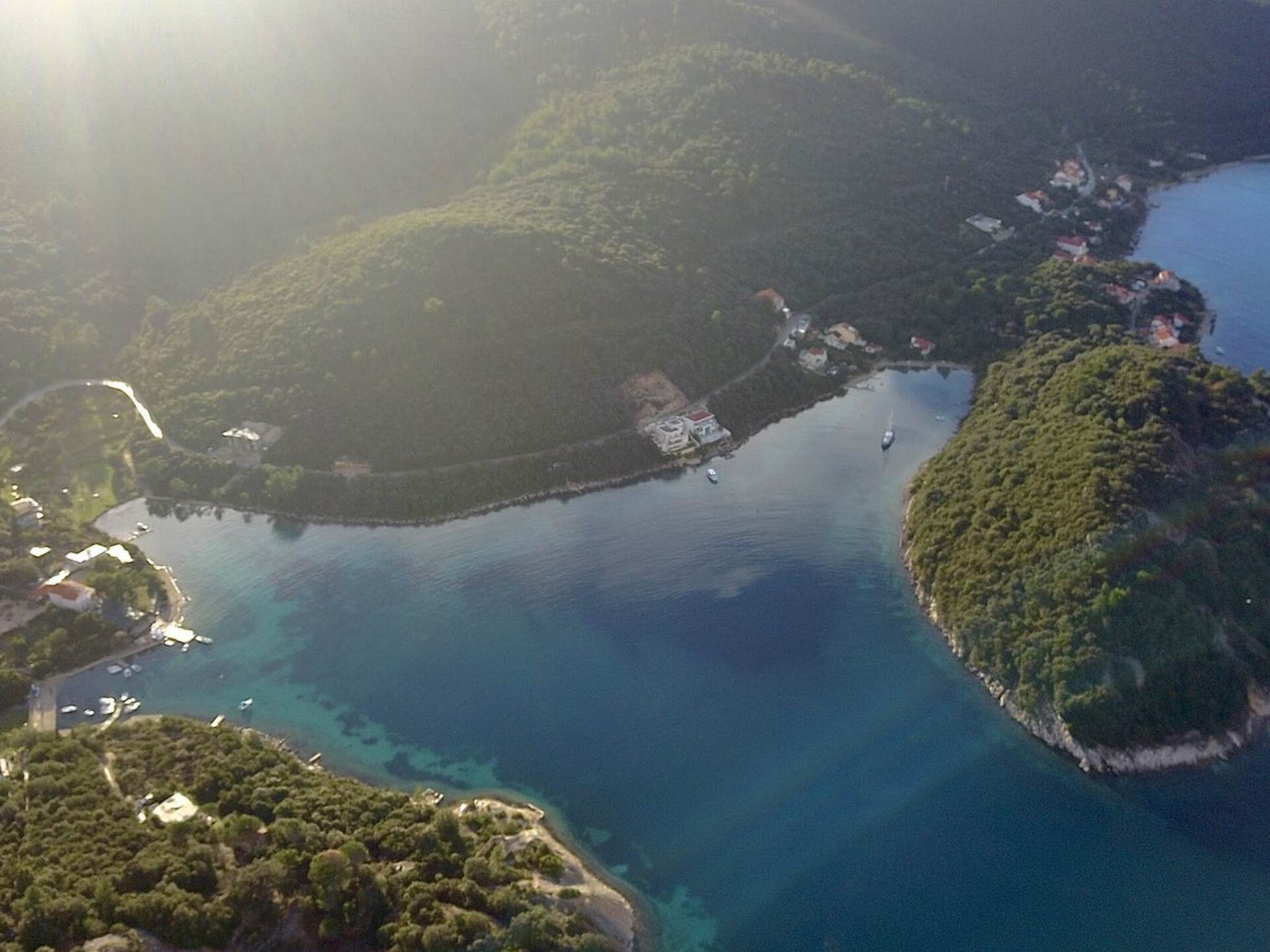 Licht appartement met zeezicht in rustige baai Vrbovica, Korcula - foto 37