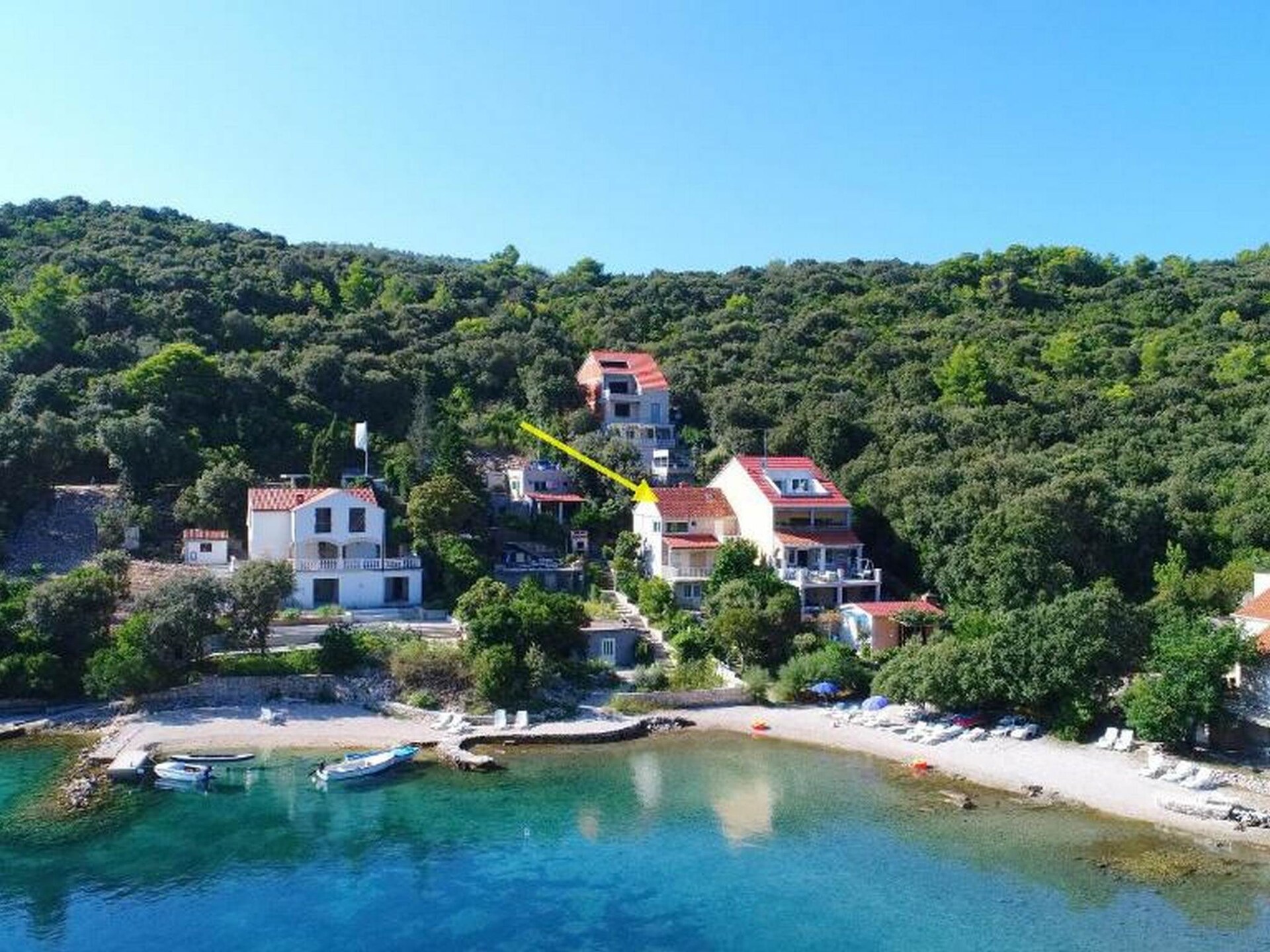 Licht appartement met zeezicht in rustige baai Vrbovica, Korcula - foto 25
