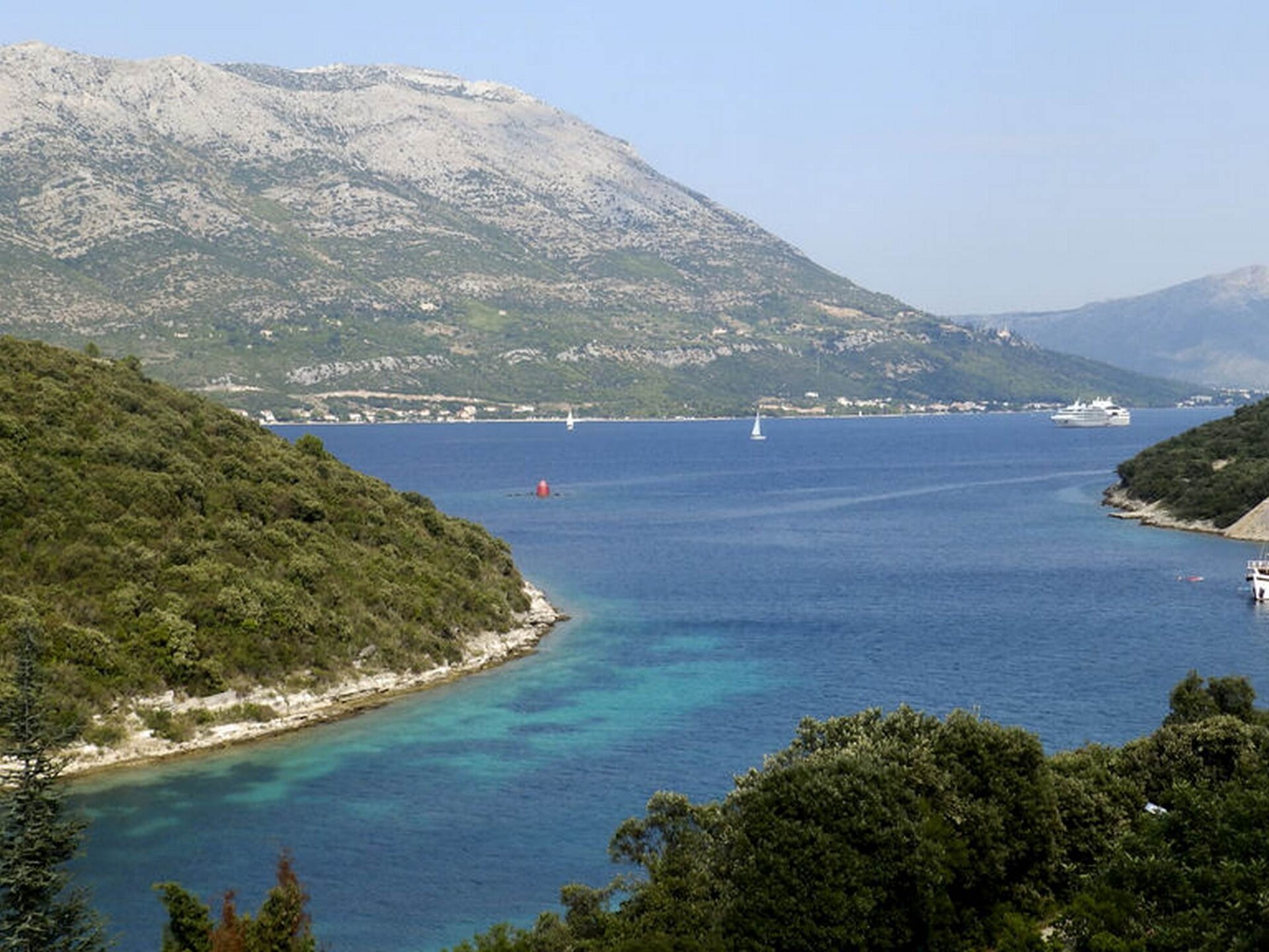 Licht appartement met zeezicht in rustige baai Vrbovica, Korcula - foto 30
