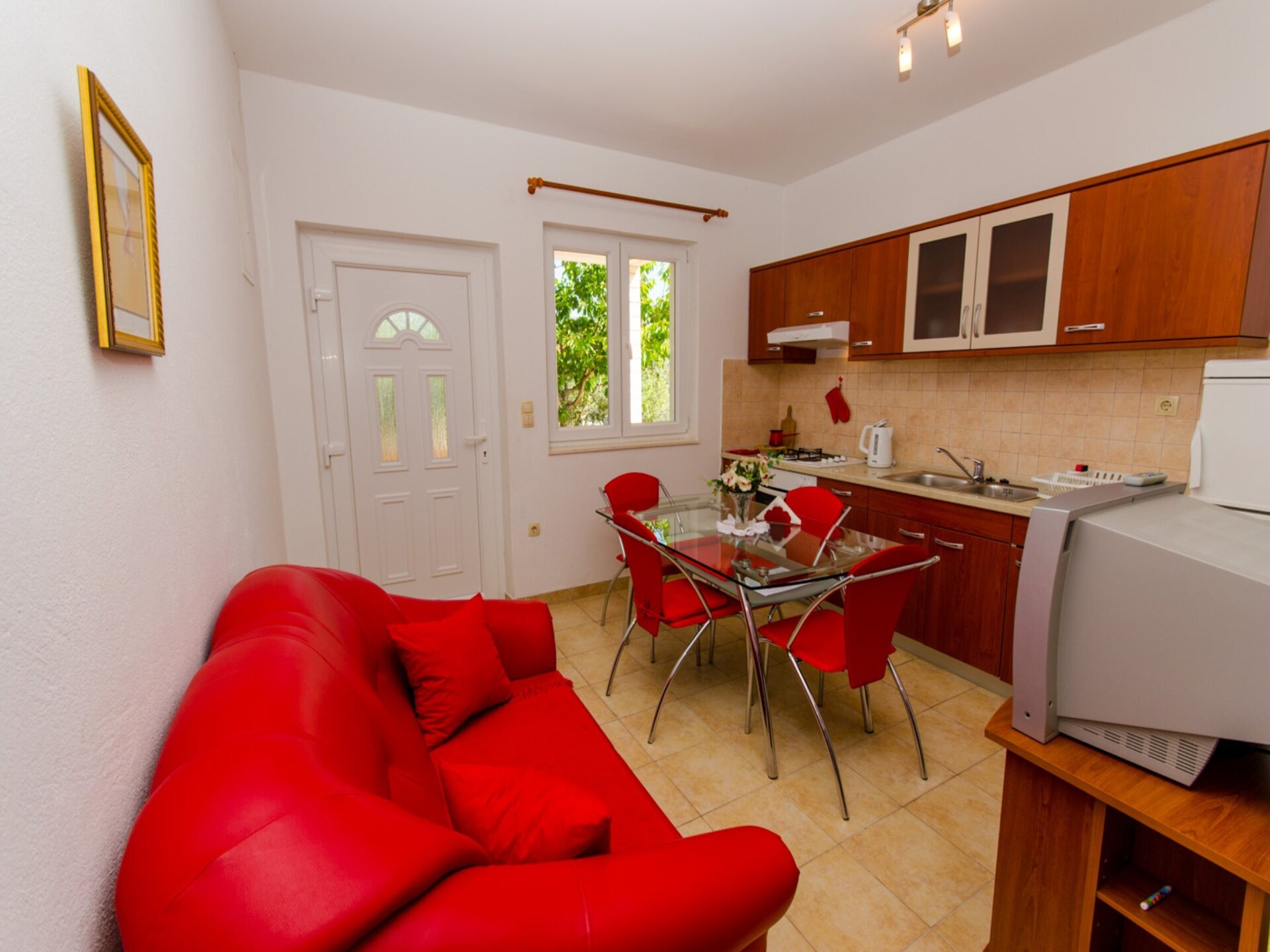 Rustiek appartement voor 4 met zonnig terras, 200m van strand in Trogir - foto 10