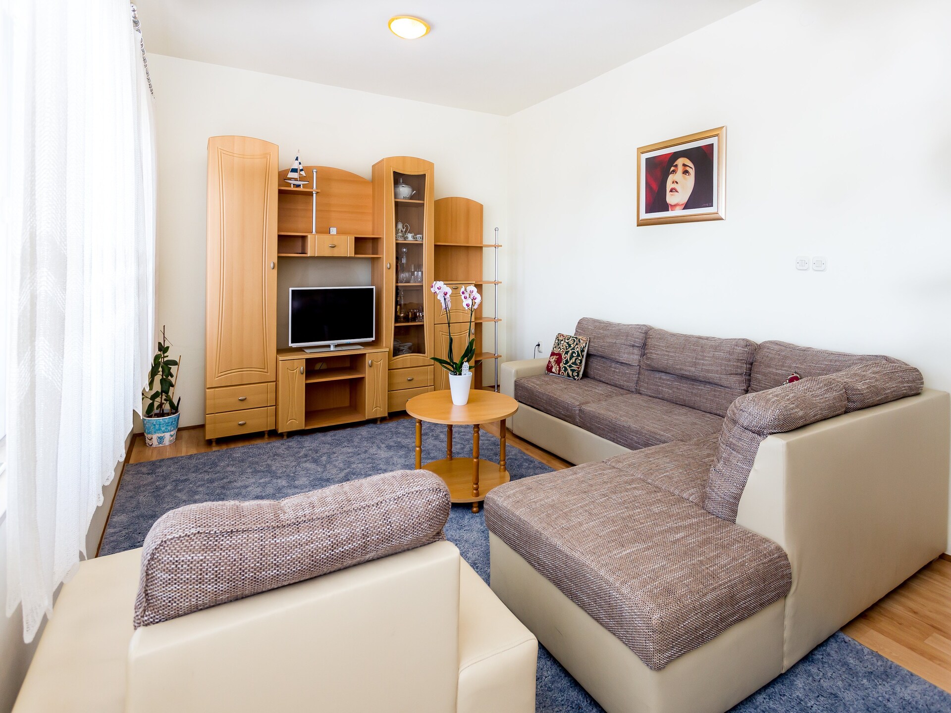 6-persoons appartement aan het strand in Omis met zeezicht - foto 2