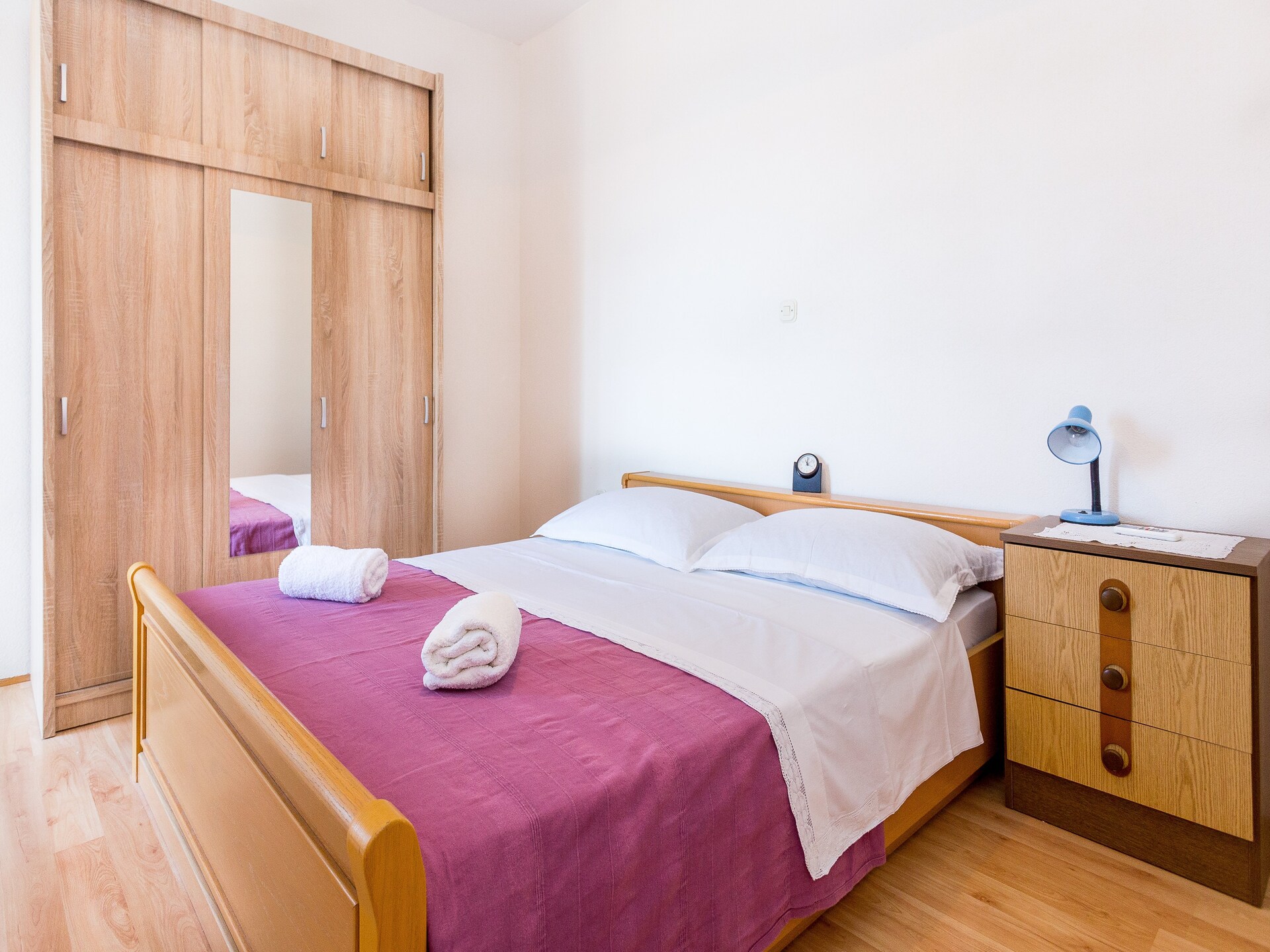 6-persoons appartement aan het strand in Omis met zeezicht - foto 9