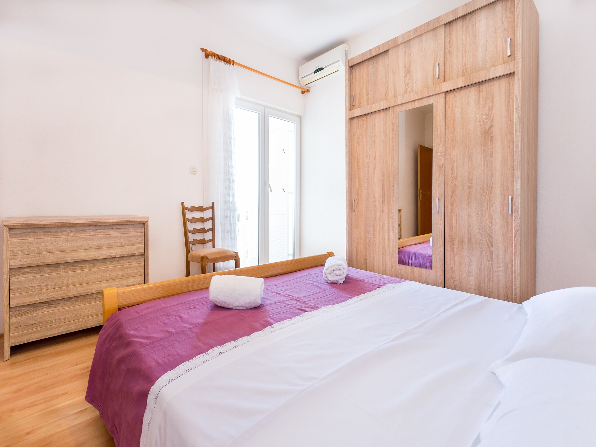 6-persoons appartement aan het strand in Omis met zeezicht - foto 6