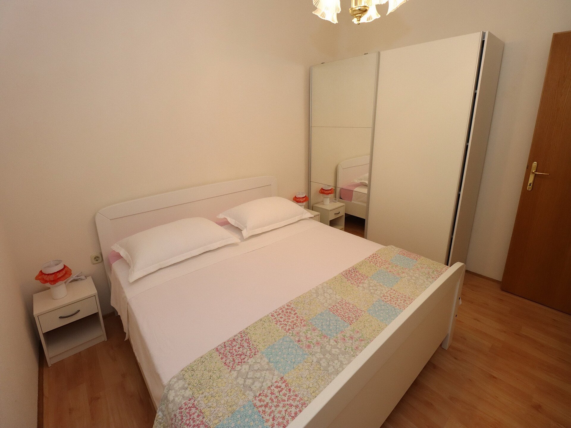 6-persoons appartement aan het strand in Omis met zeezicht - foto 22