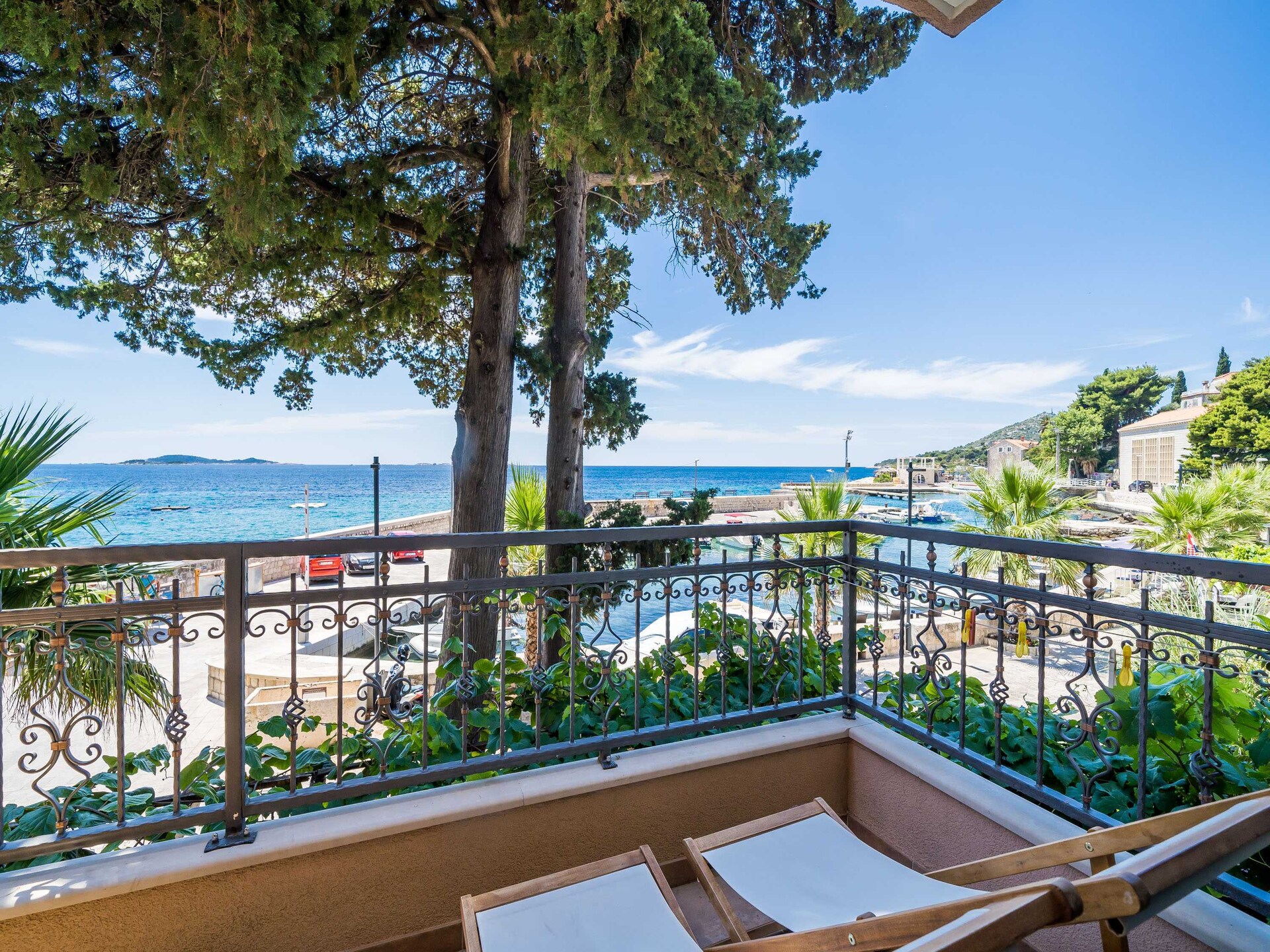 Appartement Villa Palma: 2 slaapkamers, terras en zeezicht in Mlini - foto 1