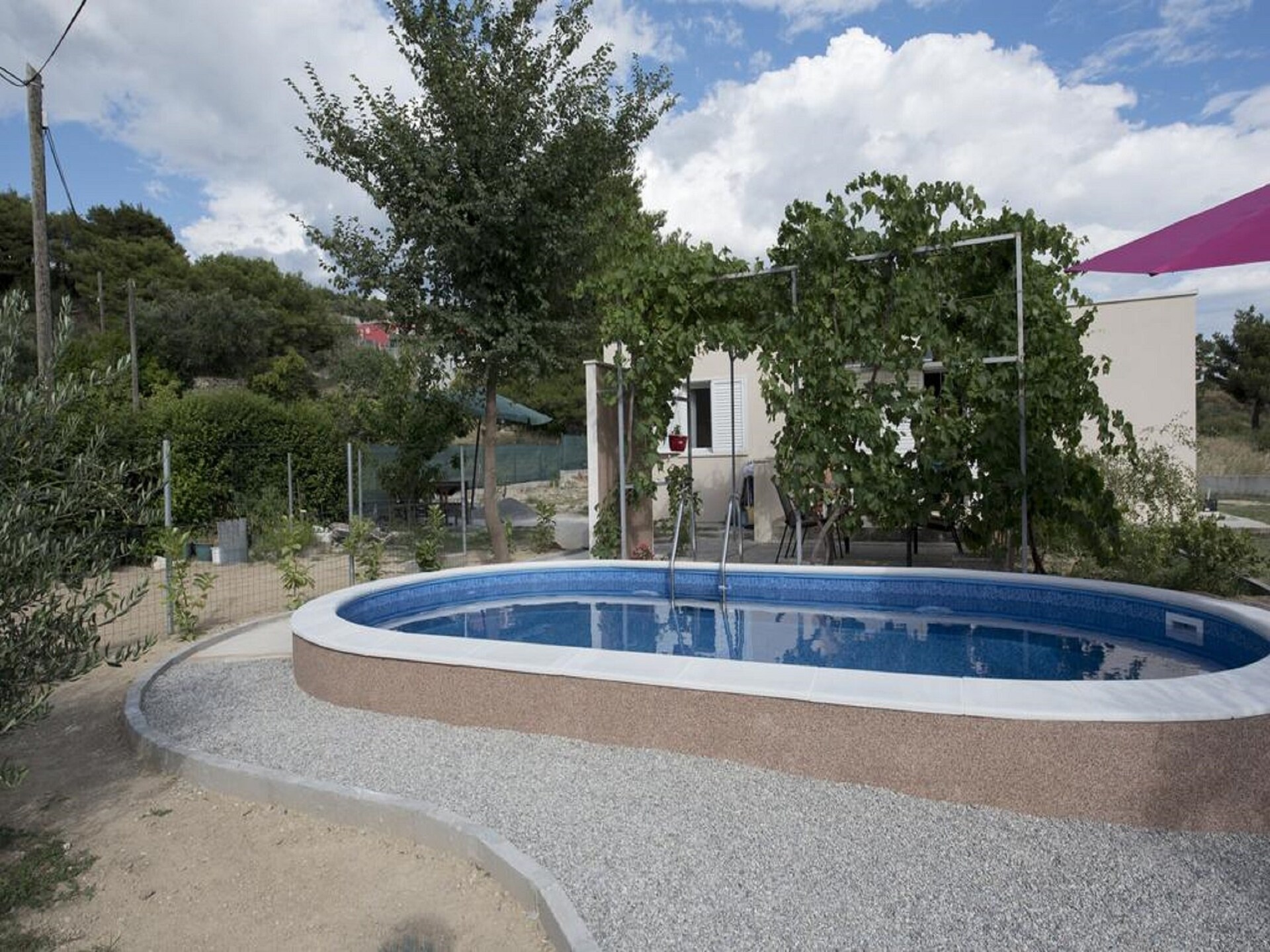 Knus vakantiehuis met privézwembad nabij Split - foto 22