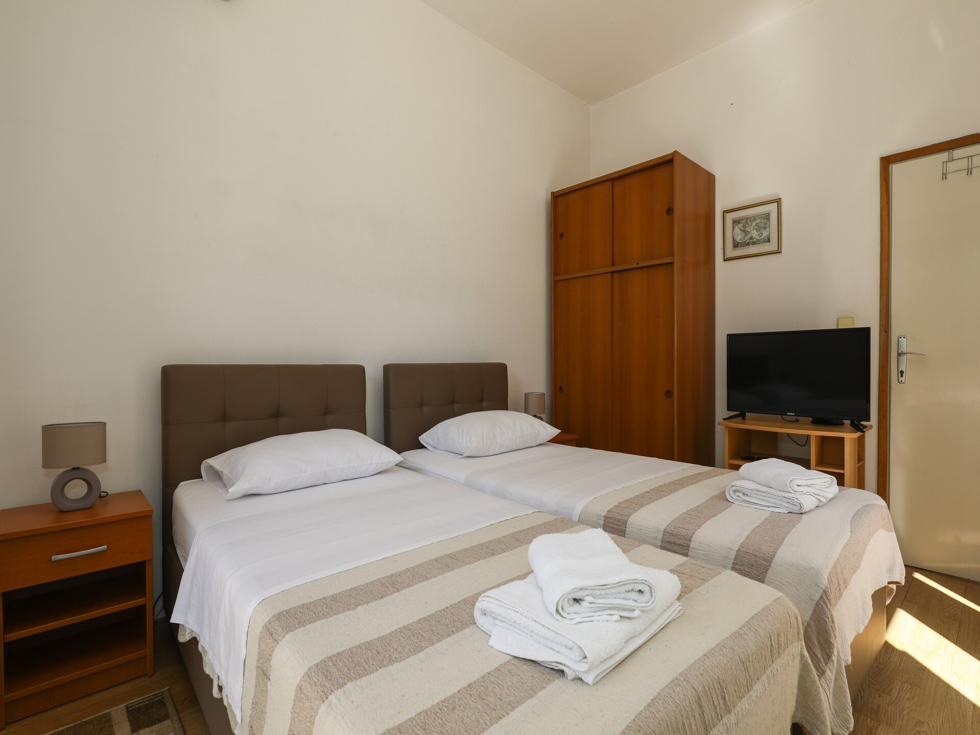 Knusse kamer met WiFi op Babin Kuk, 2 min van strand en boulevard - foto 3