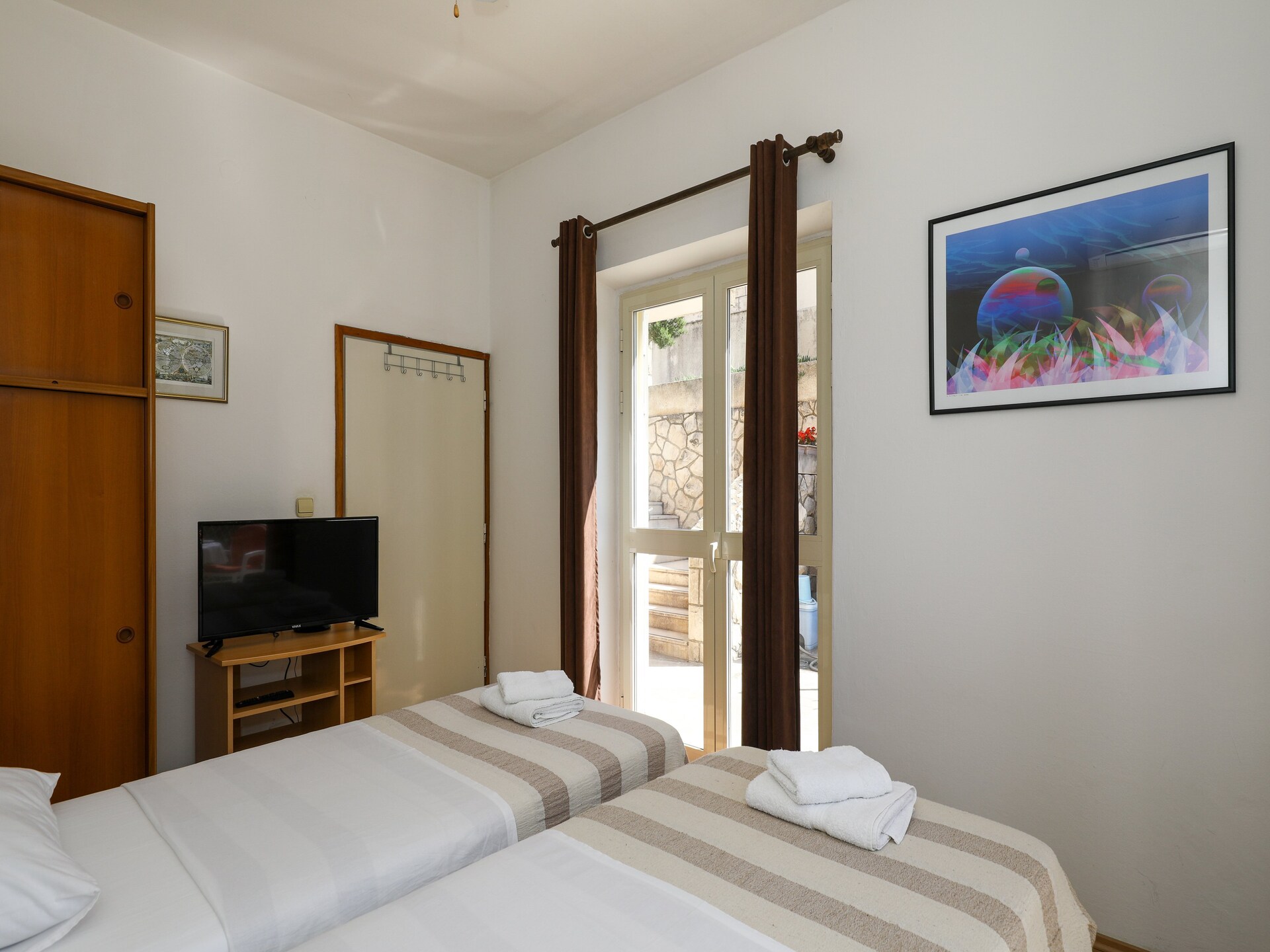 Knusse kamer met WiFi op Babin Kuk, 2 min van strand en boulevard - foto 4
