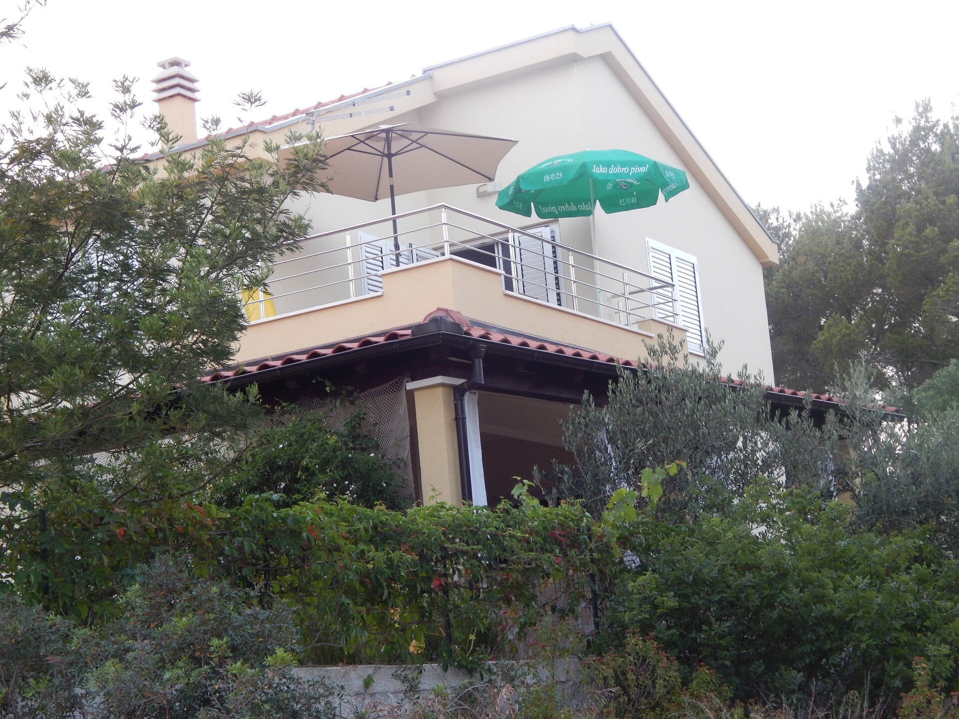 Aan het strand: Ruim appartement voor 4 personen in Milna - foto 11