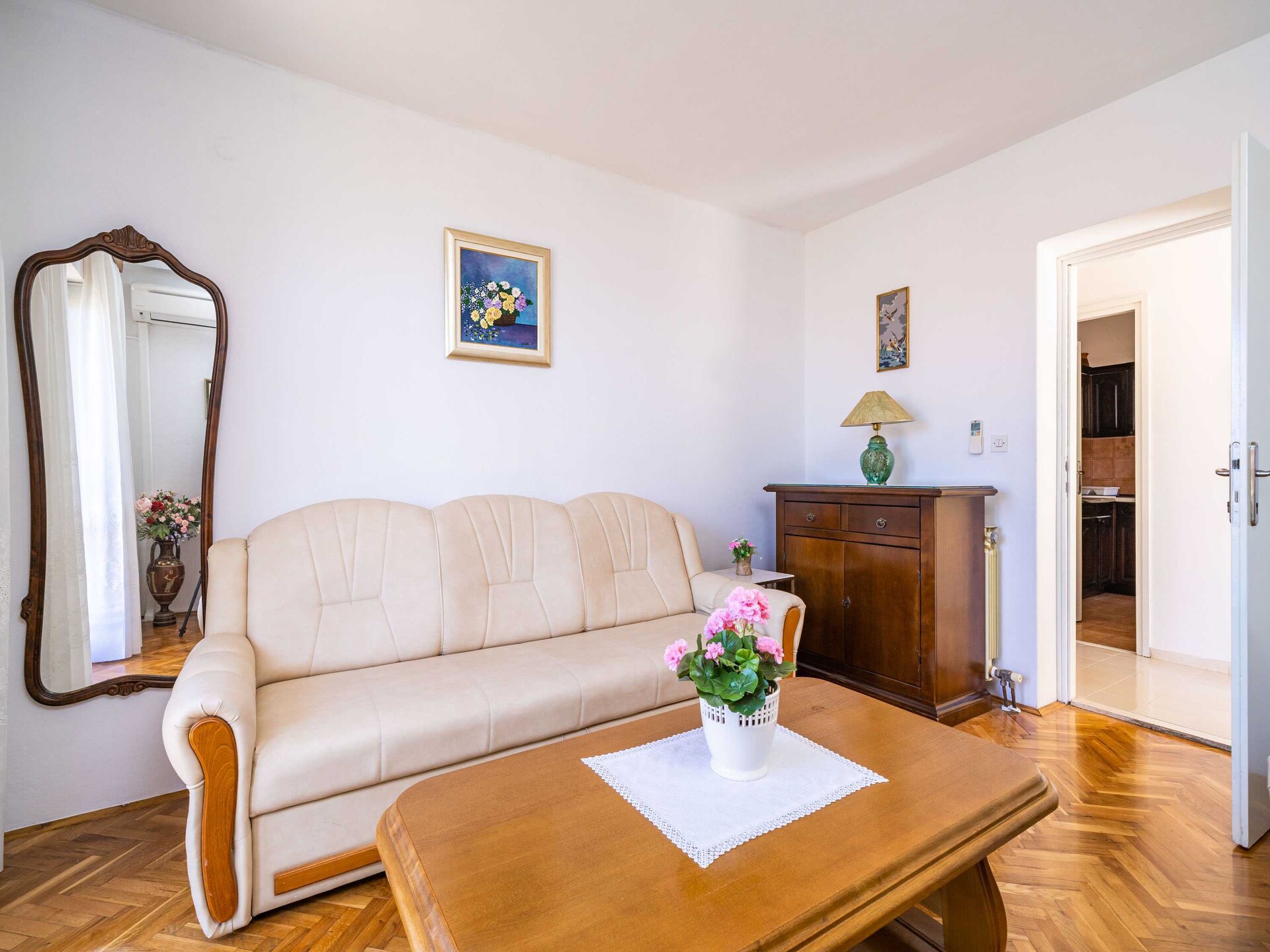 Apartments Stella - Three-Bedroom Apartment with Balcony and Terrace - foto 3