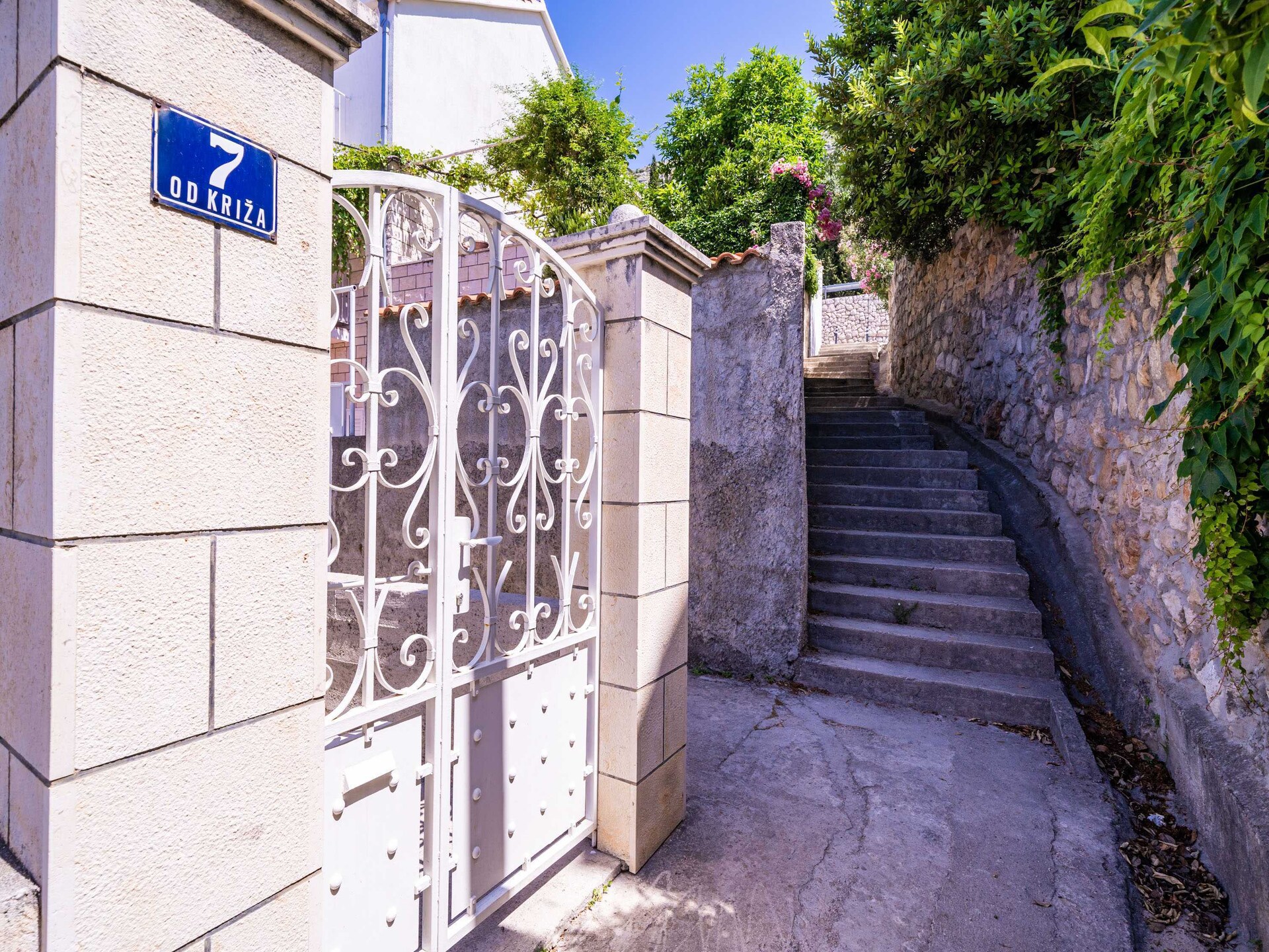 Apartments Stella - Three-Bedroom Apartment with Balcony and Terrace - foto 46