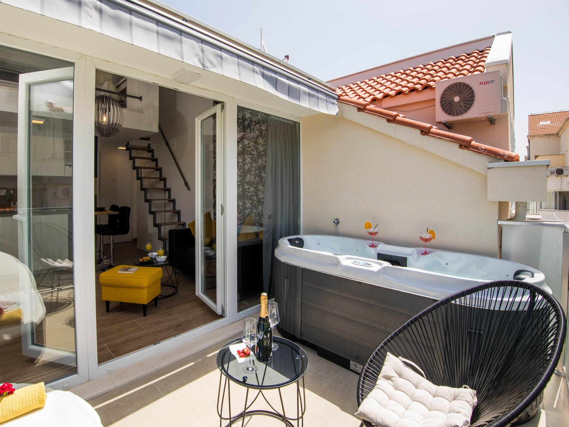 Studio met jacuzzi op loopafstand van zee en Lapad baai in Dubrovnik - foto 1