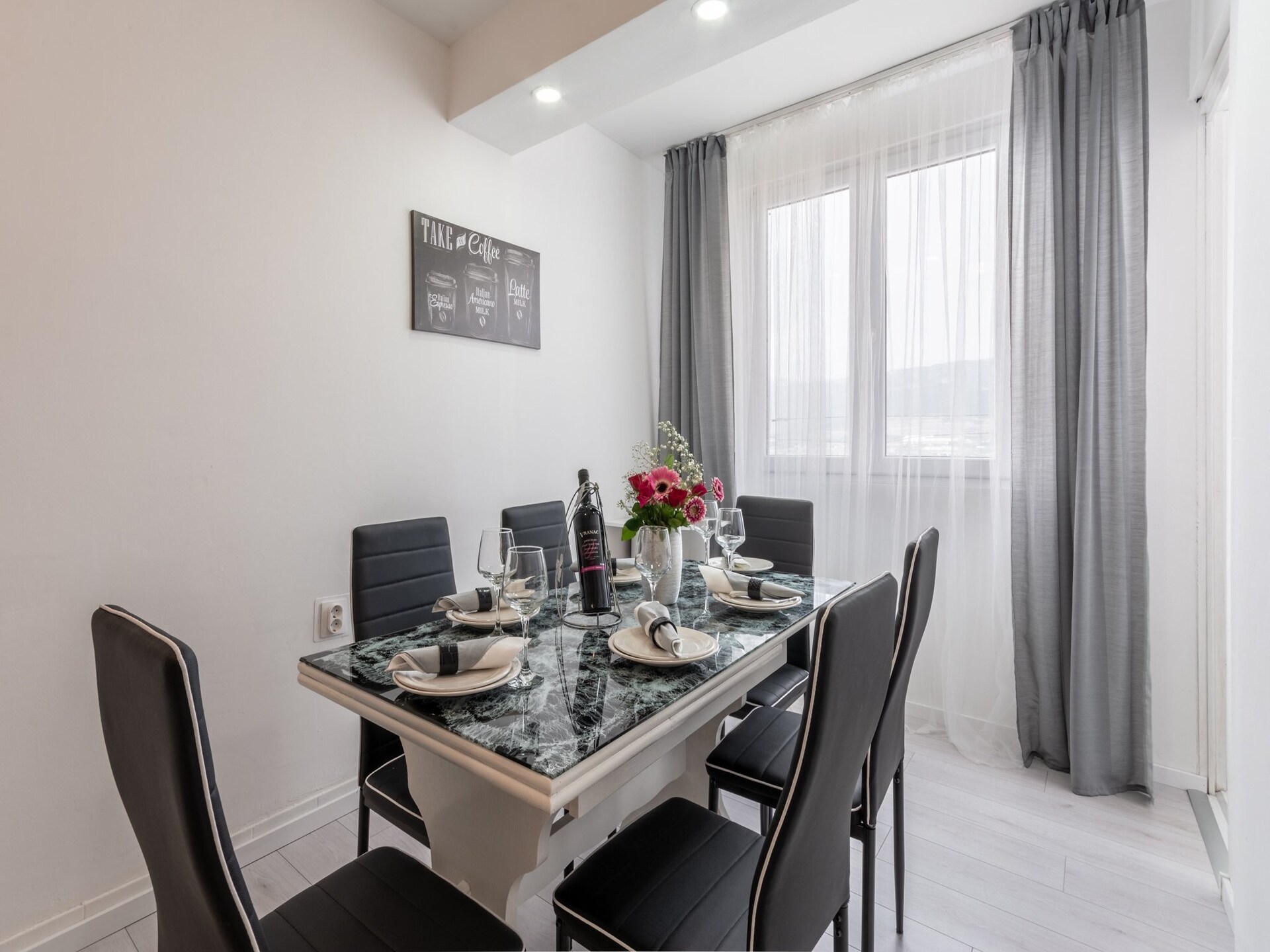 Modern appartement met balkon voor 6 personen in Split - foto 8