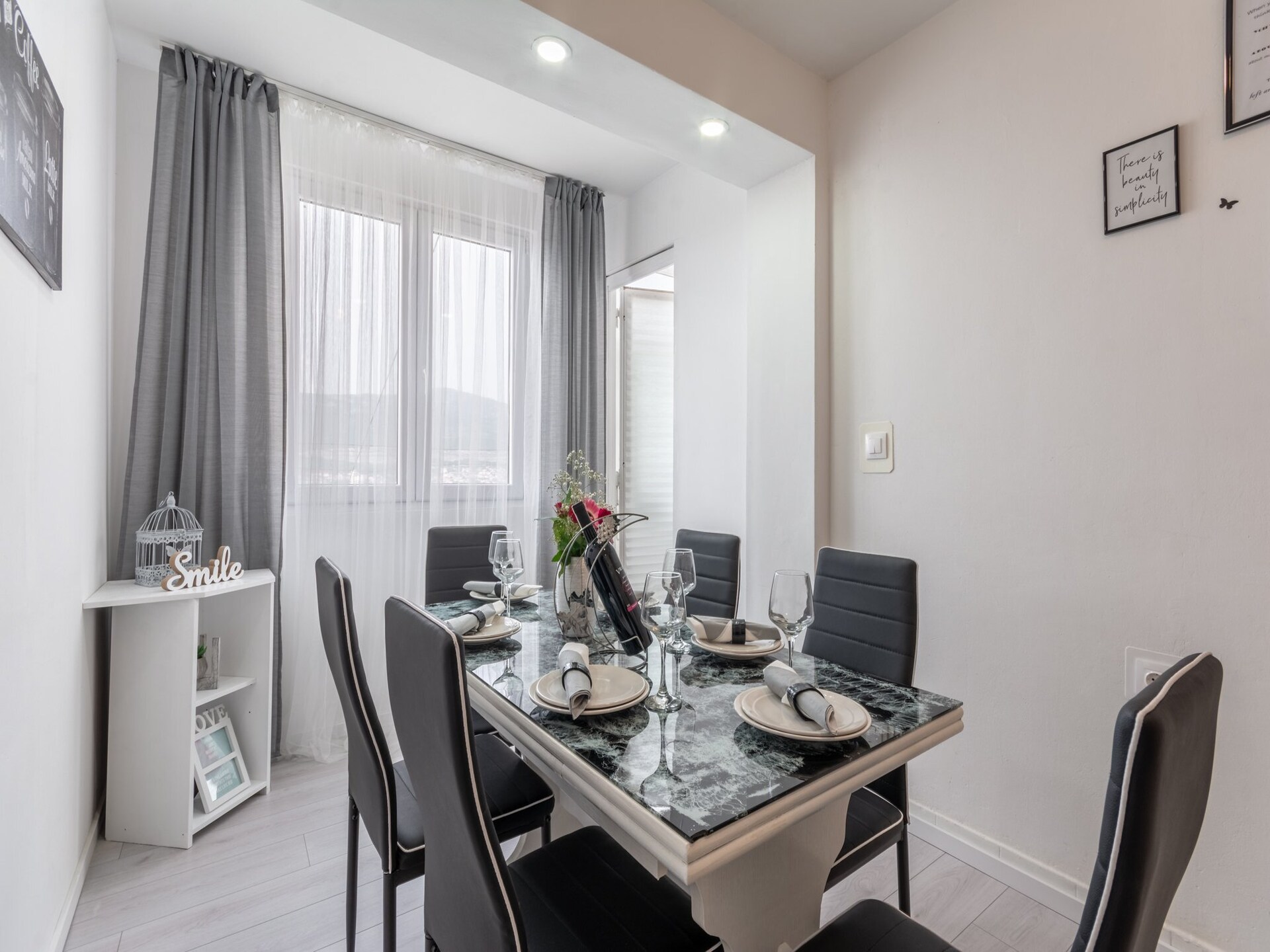 Modern appartement met balkon voor 6 personen in Split - foto 7