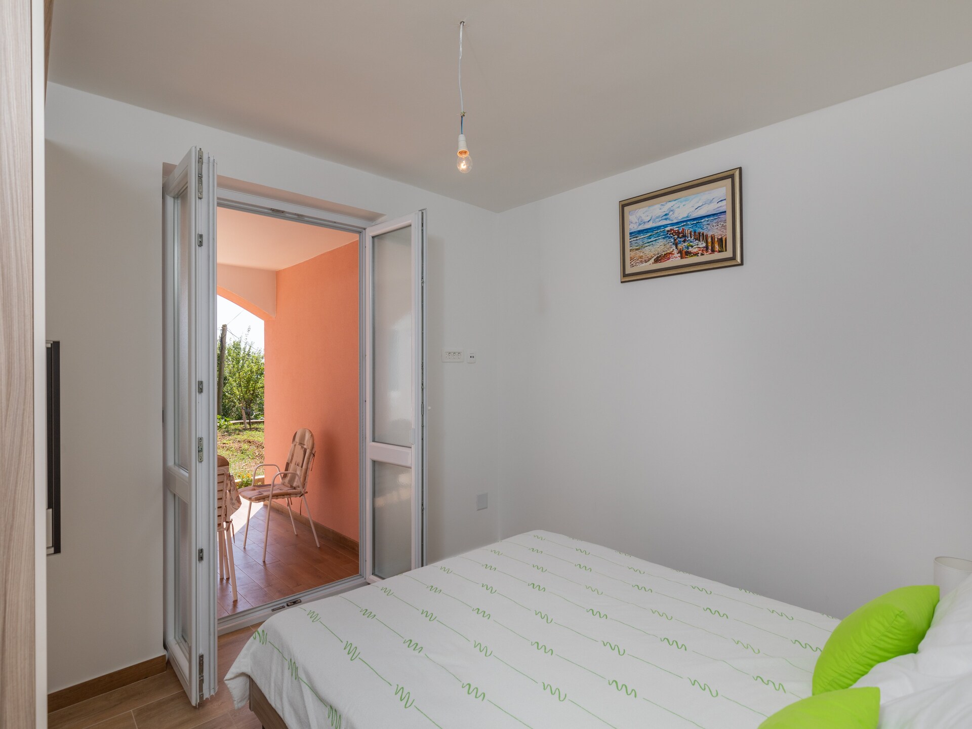 Ruim appartement met zonnig terras op 500 meter van het strand in Mlini - foto 11