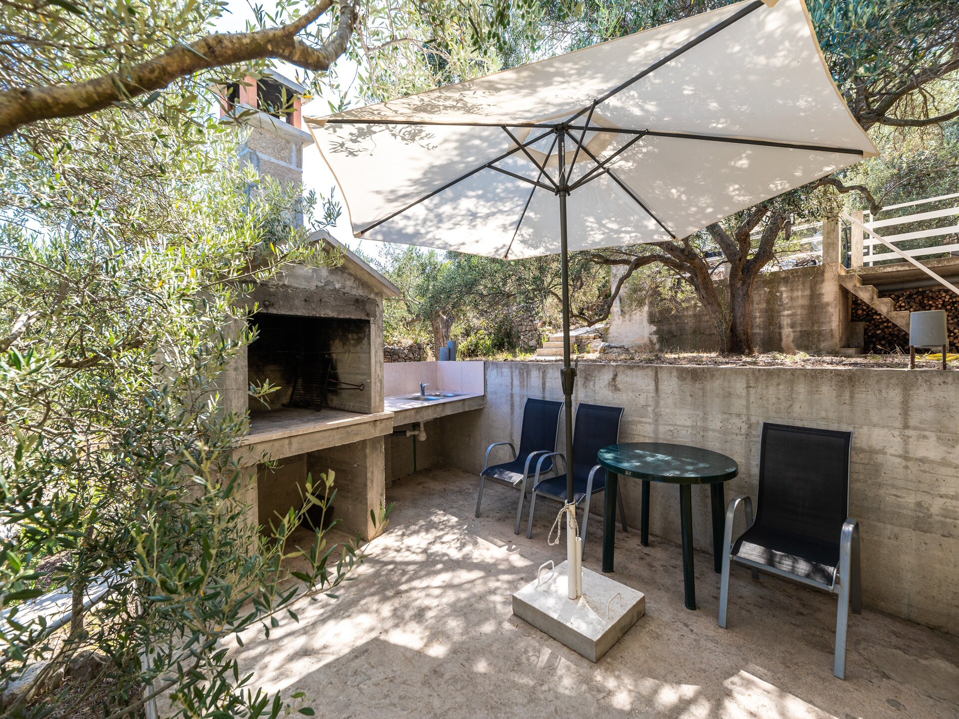Olive's Garden House: Vrijstaande woning met zeezicht en terras bij Vela Luka - foto 26