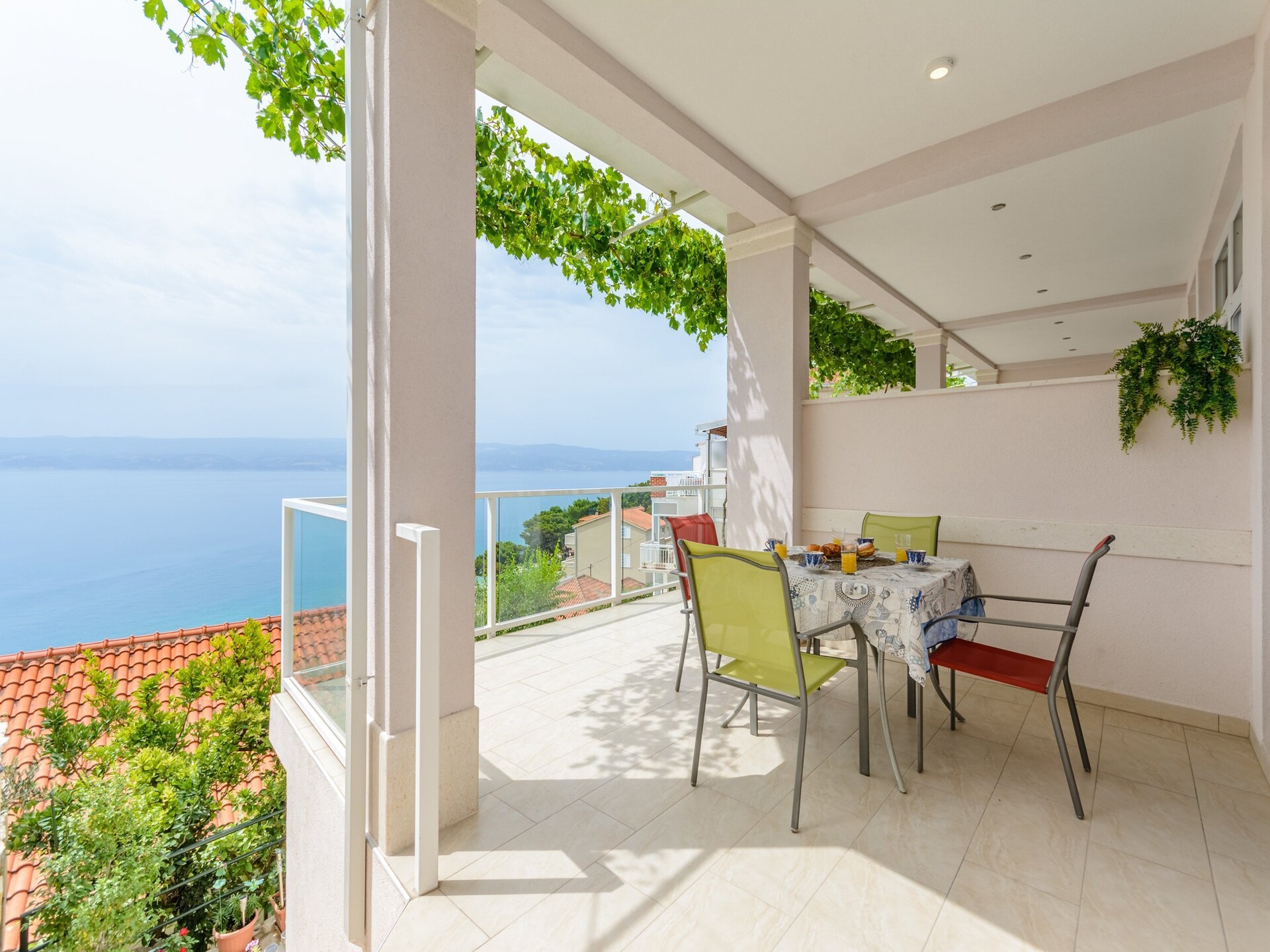 Appartement met zeezicht en terras op 100m van het strand in Dugi Rat - foto 16