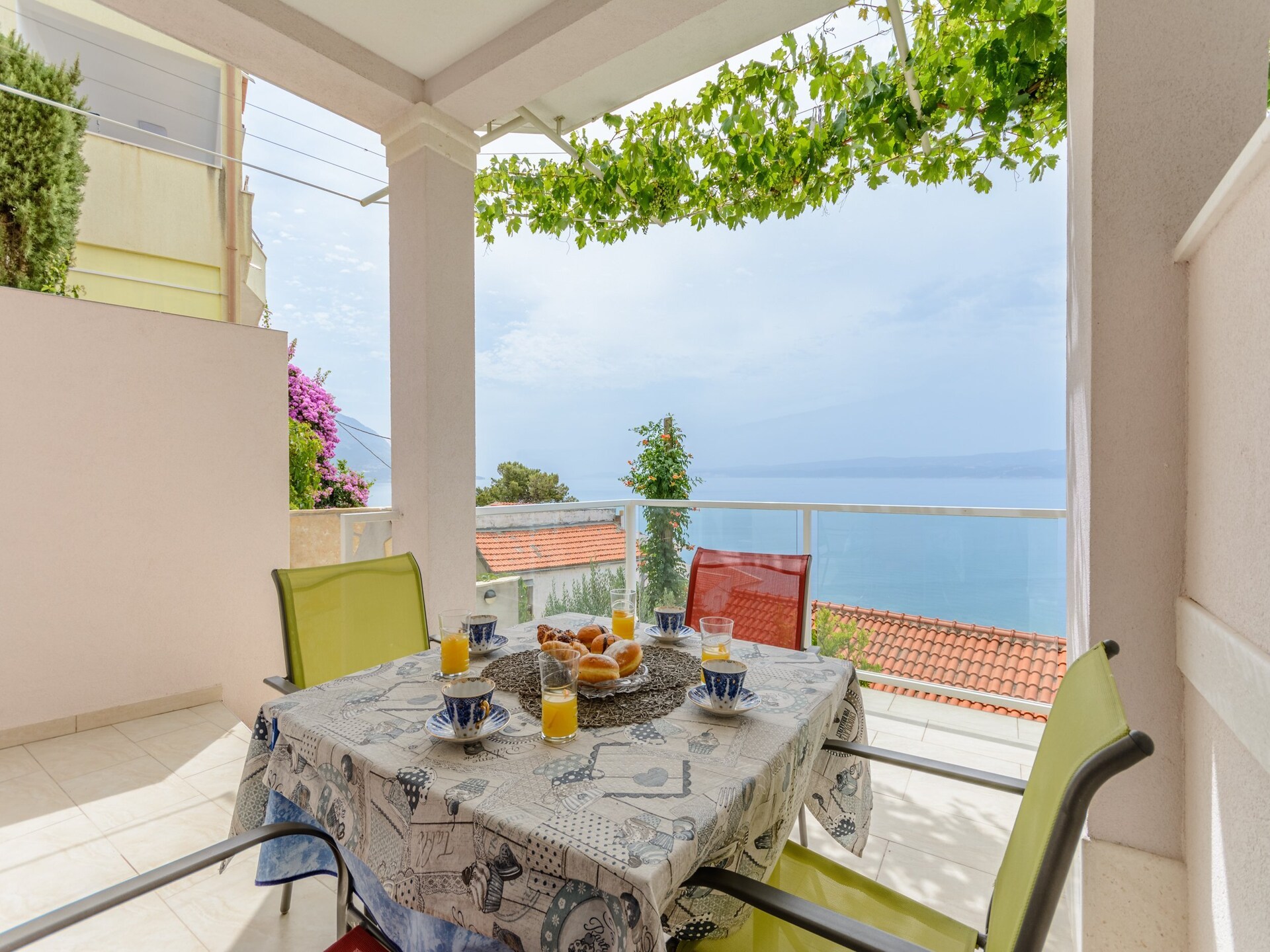 Appartement met zeezicht en terras op 100m van het strand in Dugi Rat - foto 15