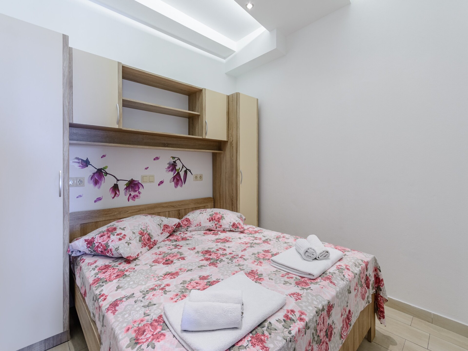 Comfortabel appartement aan zee in Dugi Rat met terras en uitzicht - foto 24