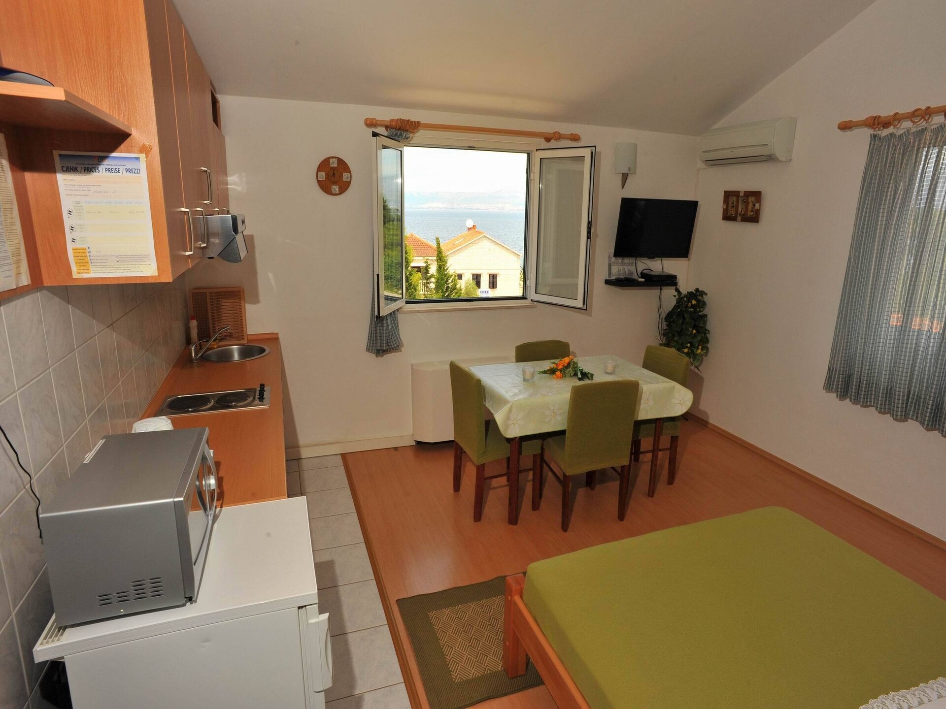 Romantisch studio-appartement aan zee in Sutivan, eiland Brač - foto 3
