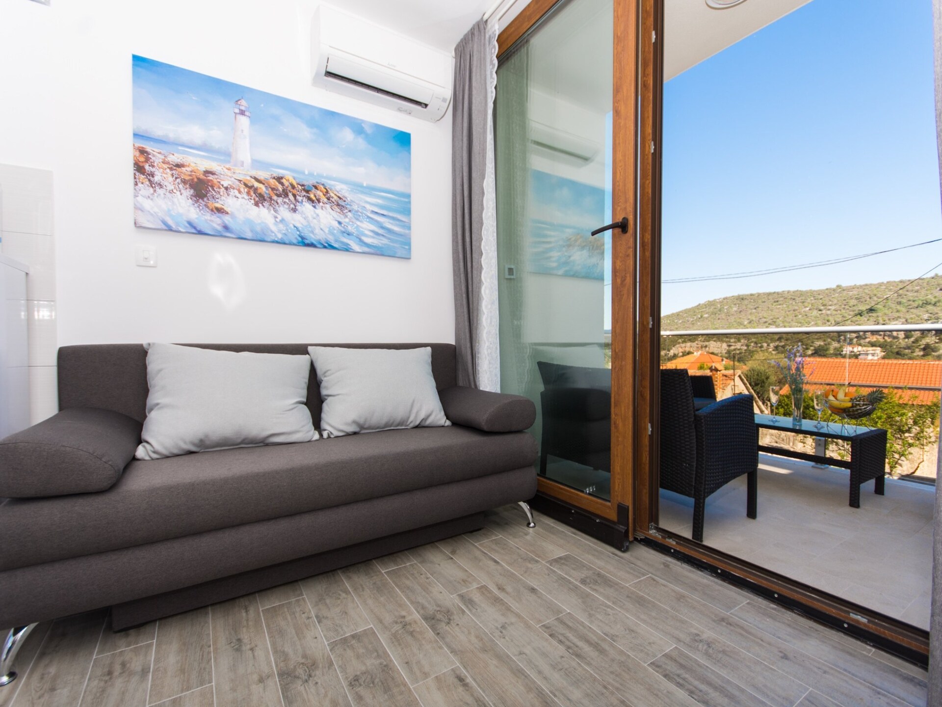 Appartement met zeezicht en gedeeld zwembad op 100m van het strand van Drvenik Veliki - foto 8