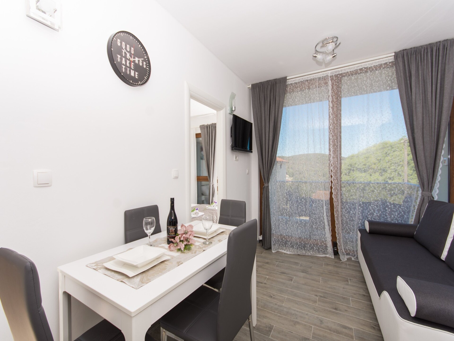 Appartement met zeezicht en gedeeld zwembad op 100m van het strand van Drvenik Veliki - foto 10