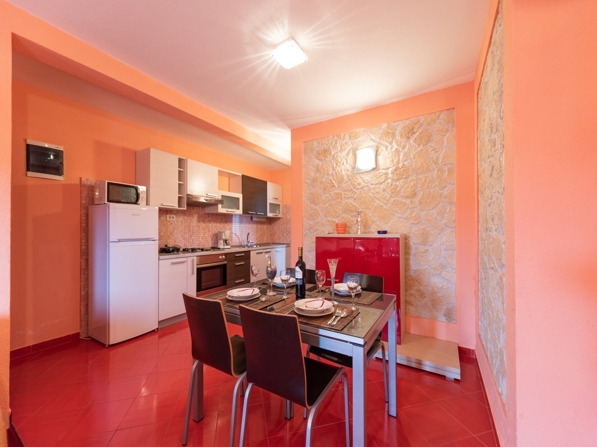 Aan het strand: Ruim appartement in Vinišće voor 4 personen - foto 4