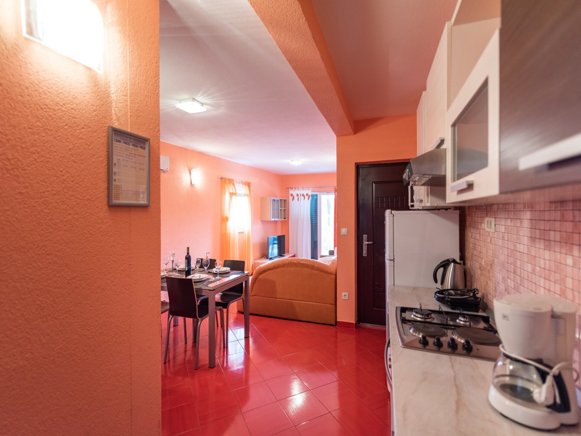 Aan het strand: Ruim appartement in Vinišće voor 4 personen - foto 5