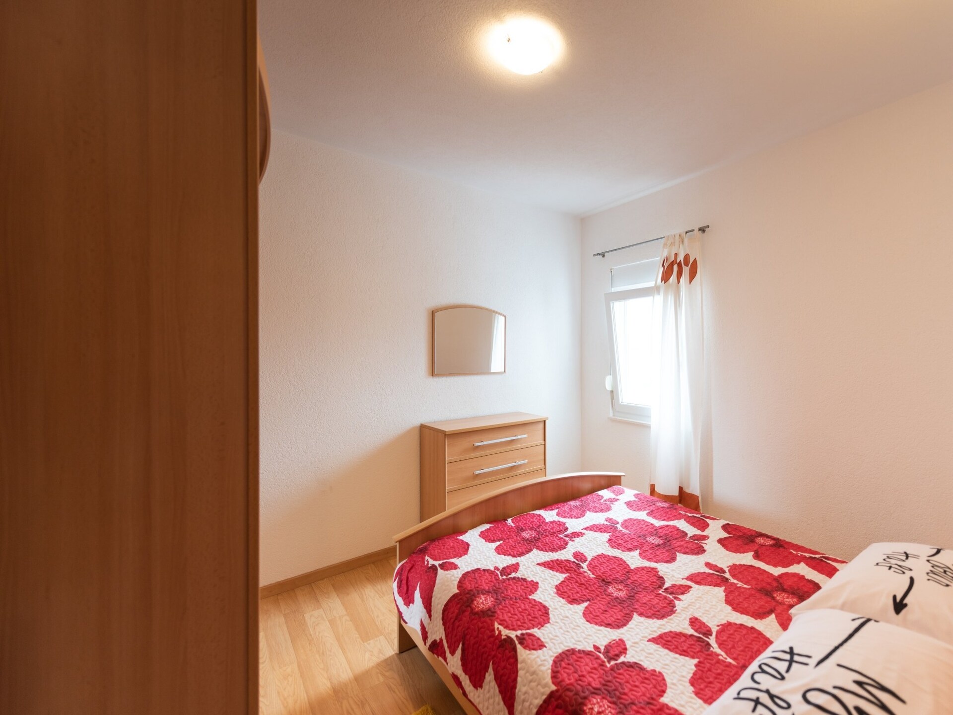Aan het strand: Ruim appartement in Vinišće voor 4 personen - foto 6