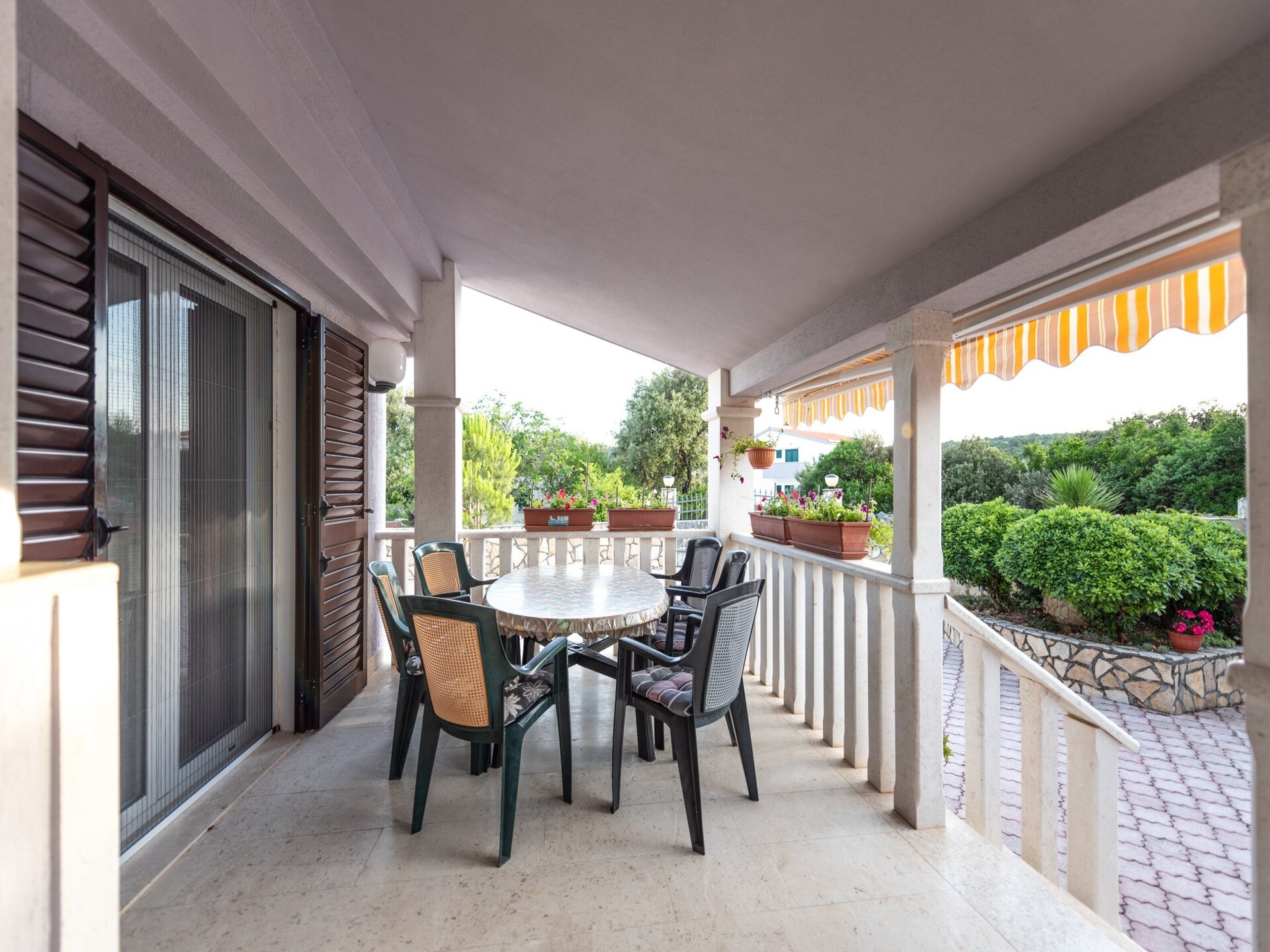 Aan het strand: Ruim appartement in Vinišće voor 4 personen - foto 16